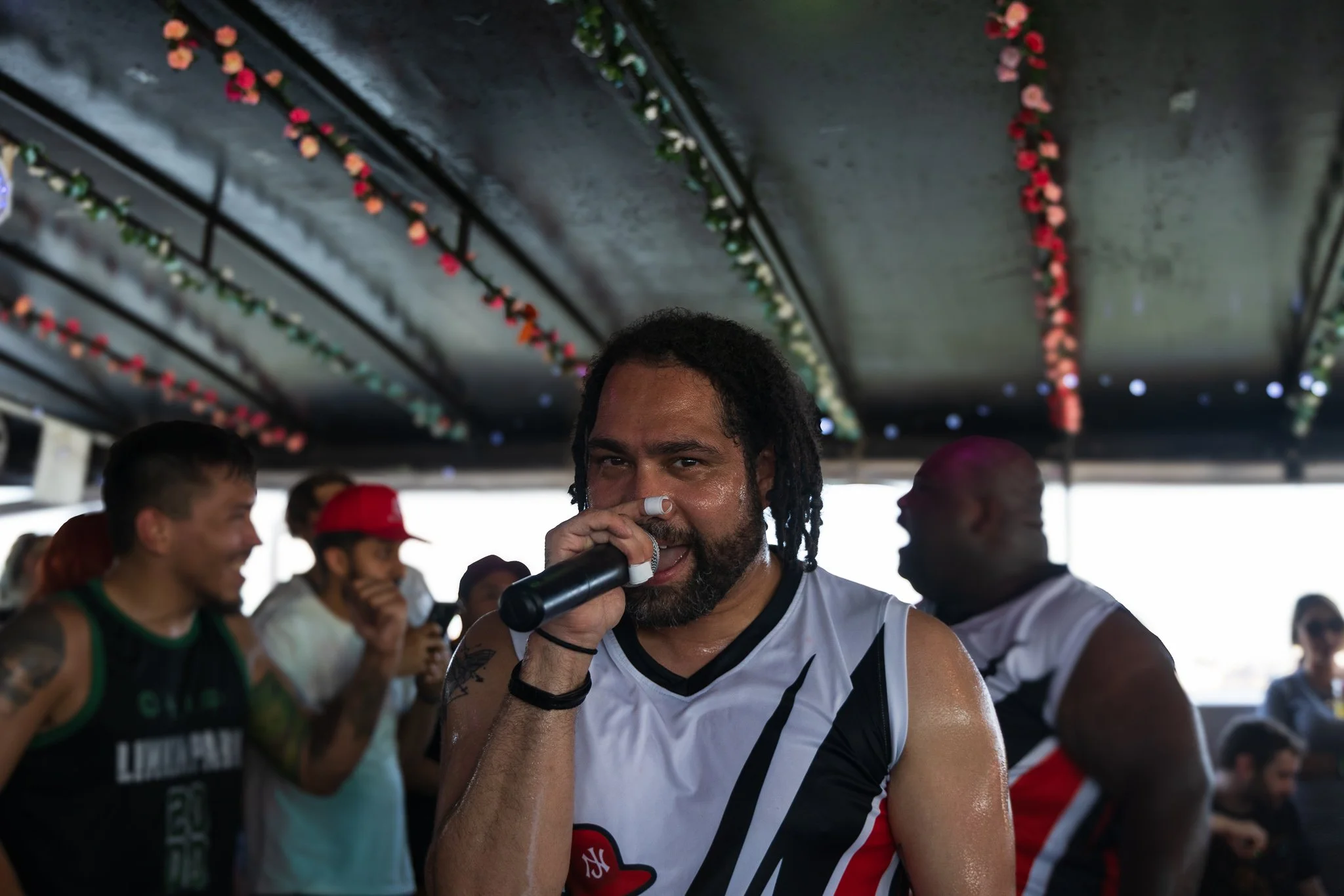 G.G 2-32.jpg