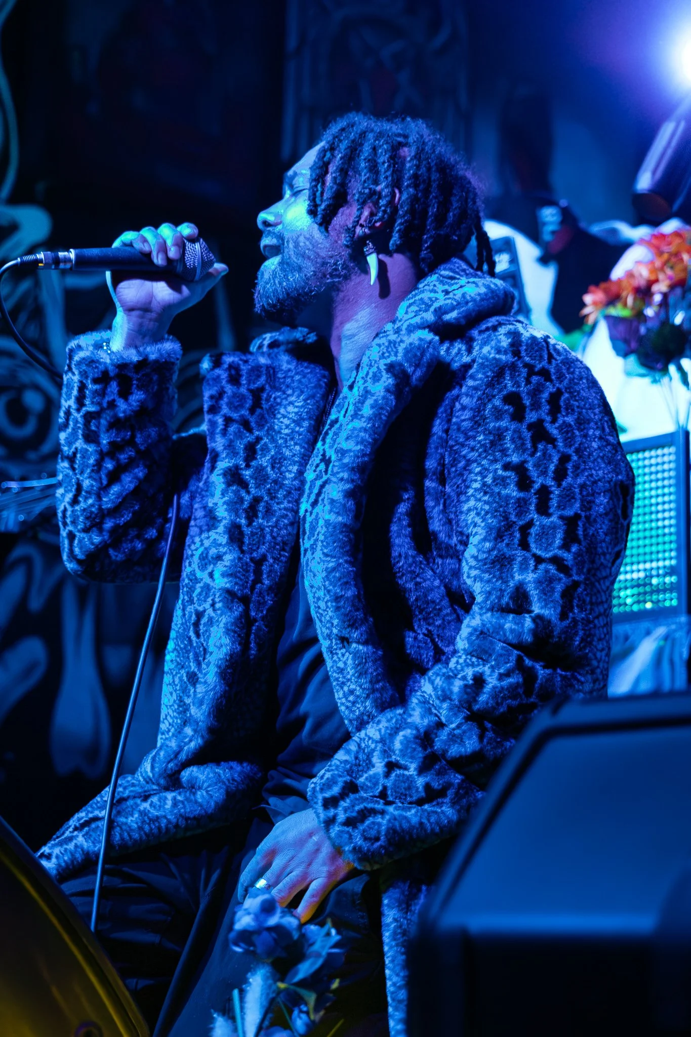 G.G-9.jpg