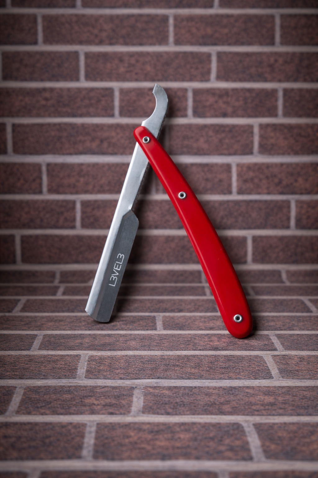 L3vel 3 Turkish Razor - Red