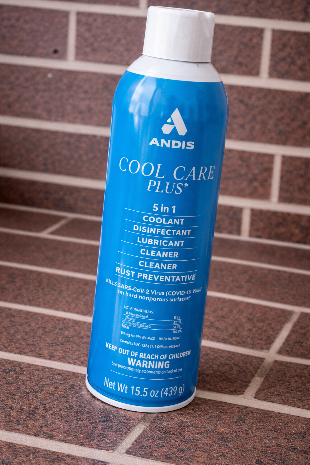 Andis Cool Care Plus 5-in-1 Clipper Spray (439ml/15.5oz)