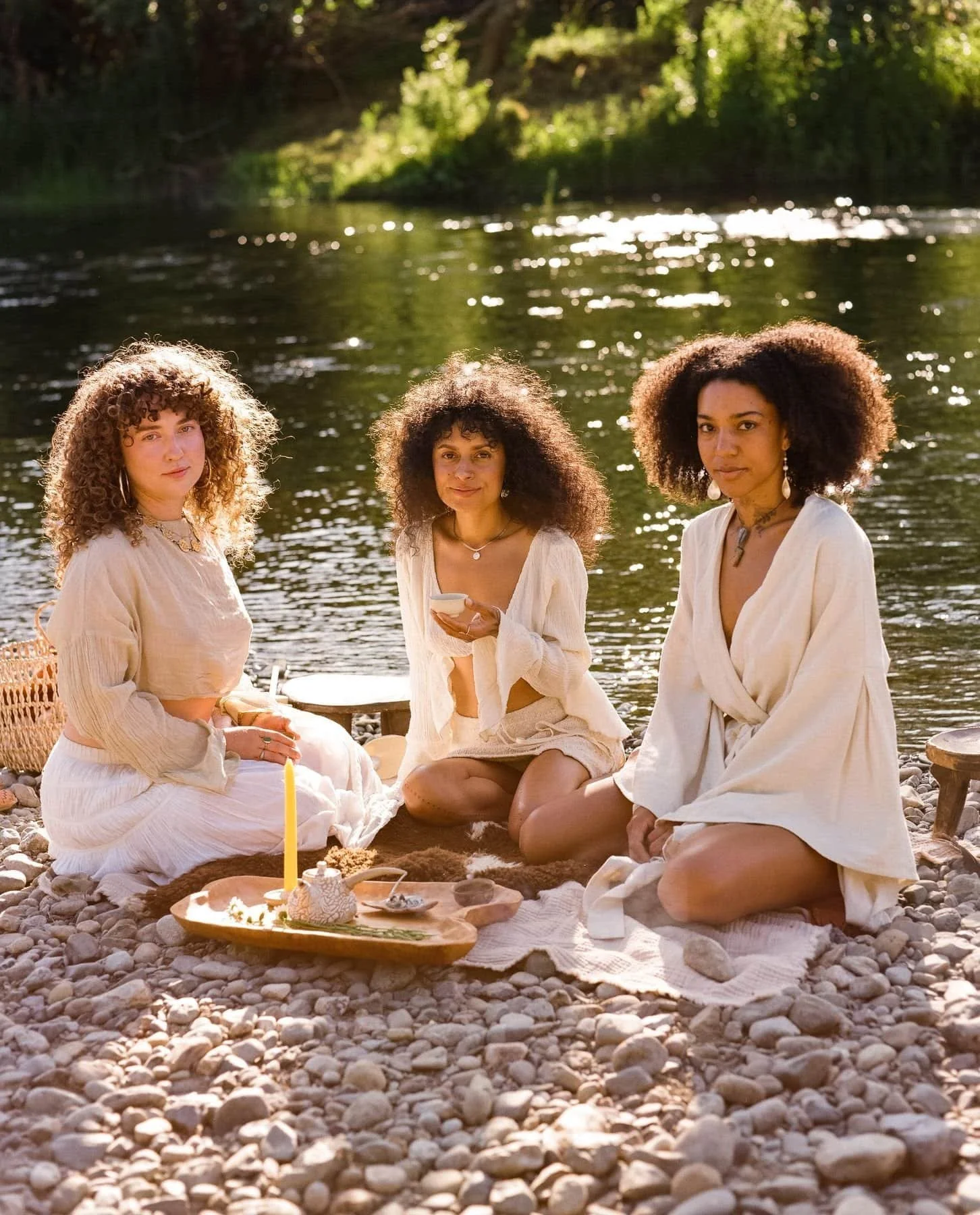 Websize_NenahEve_Bree_Sasha_Esme_highres_00050008_compressed.jpg