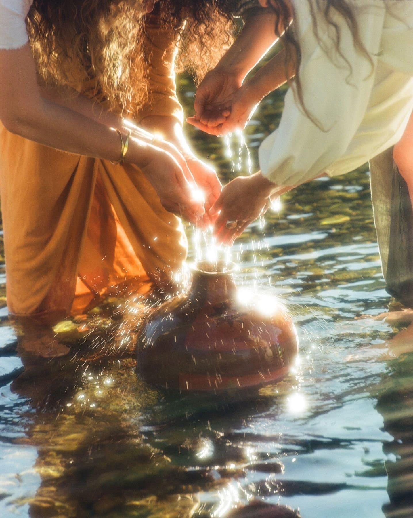 Websize_NenahEve_SpiritWeaversGathering24_highres_HealingVillage_38720002_compressed.jpg