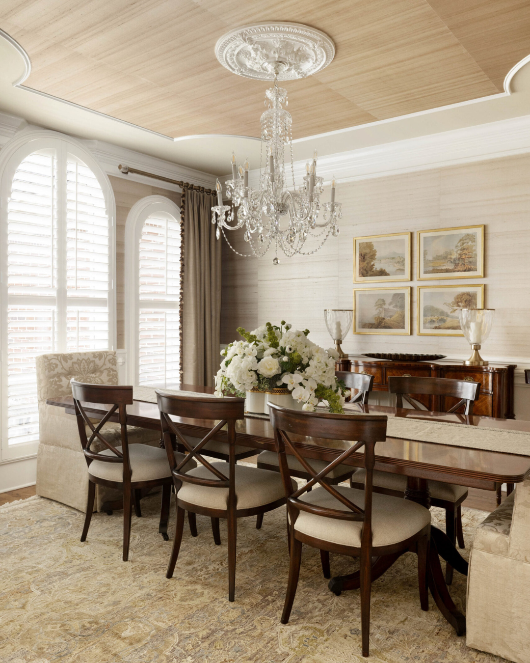 Classic dining room design by Interior Styles, interior design in North Georgia.