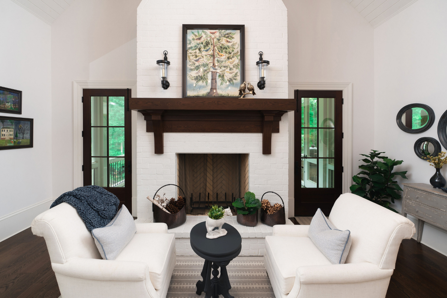 Cozy family room design by Interior Styles, interior design in North Georgia.