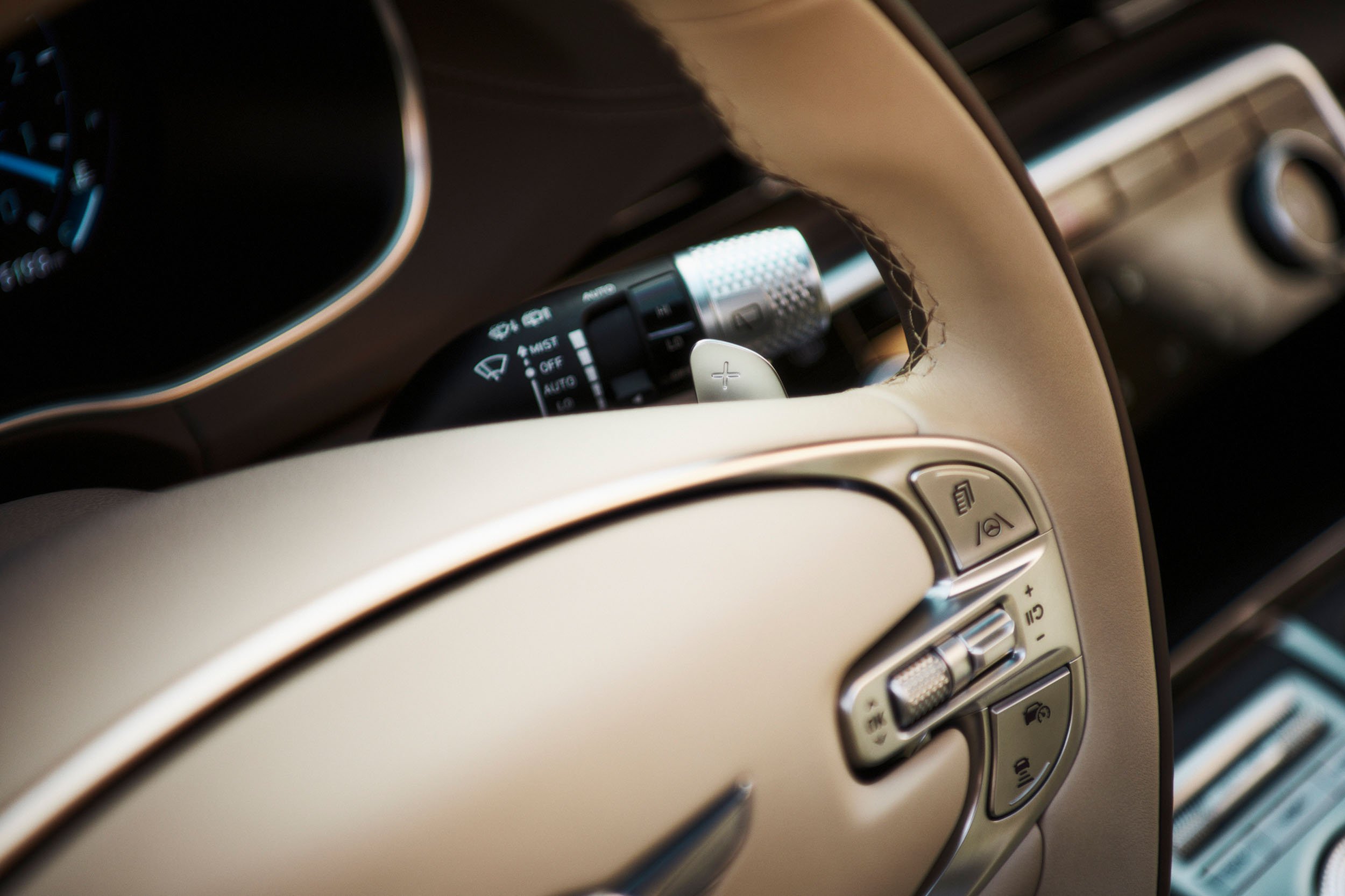 Genesis GV80 GV60 G70 Photoshoot_0029_MY22_JX_0292.jpg