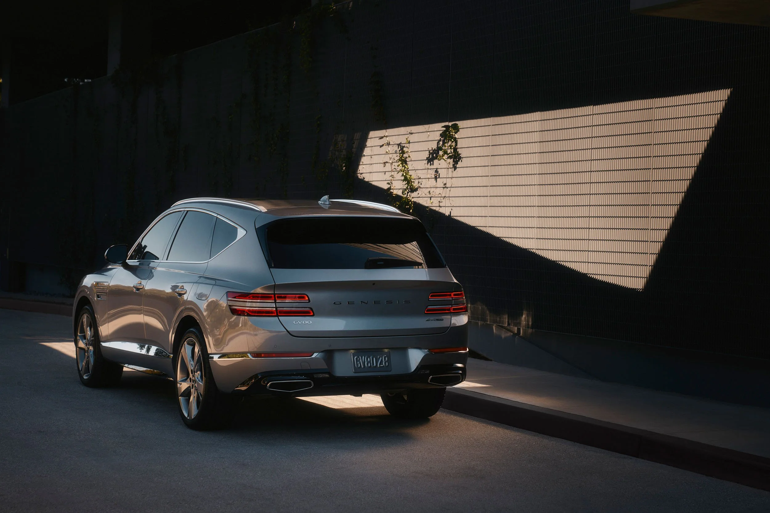Genesis GV80 GV60 G70 Photoshoot_0025_MY22_JX_0312.jpg