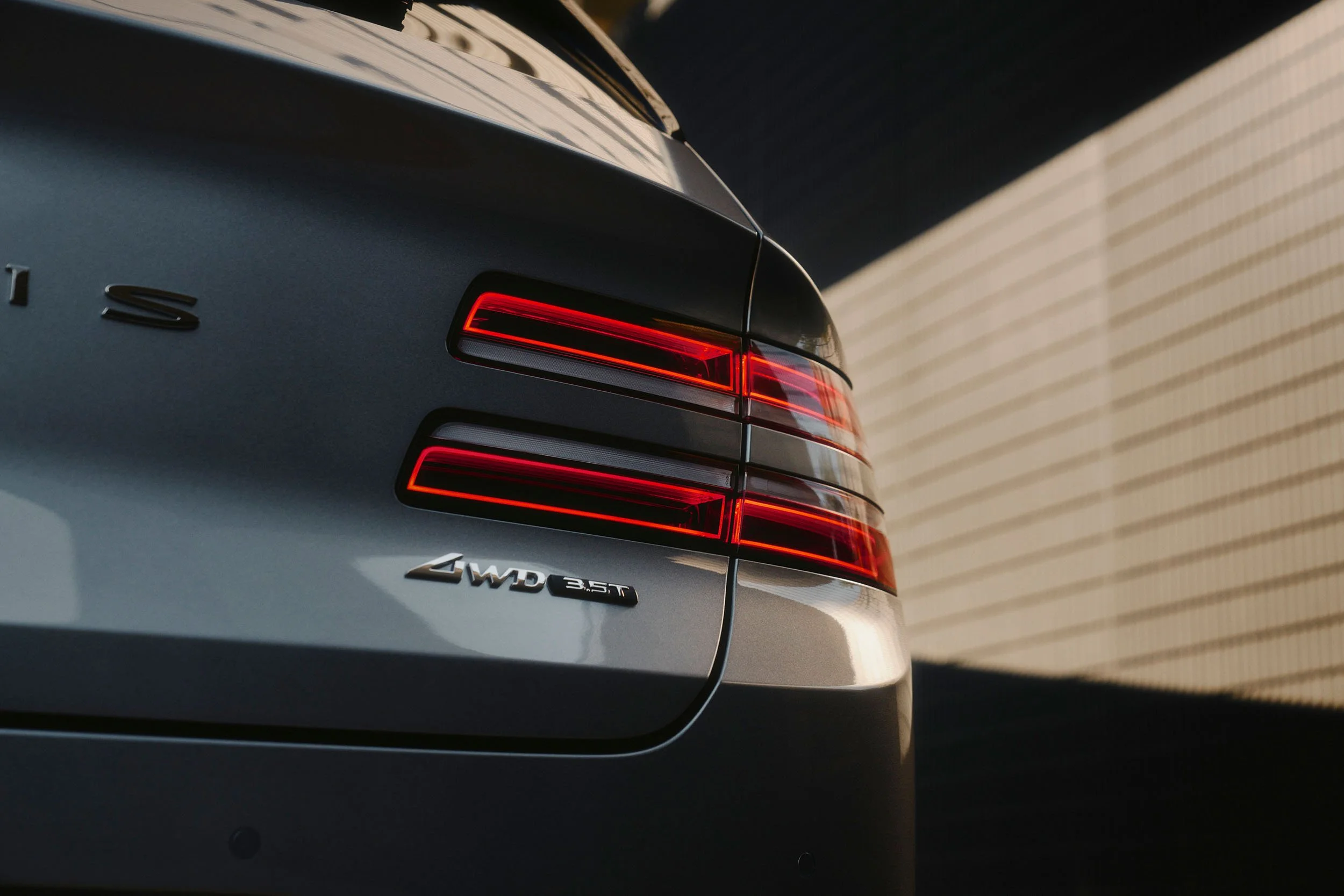 Genesis GV80 GV60 G70 Photoshoot_0022_MY22_JX_0315.jpg