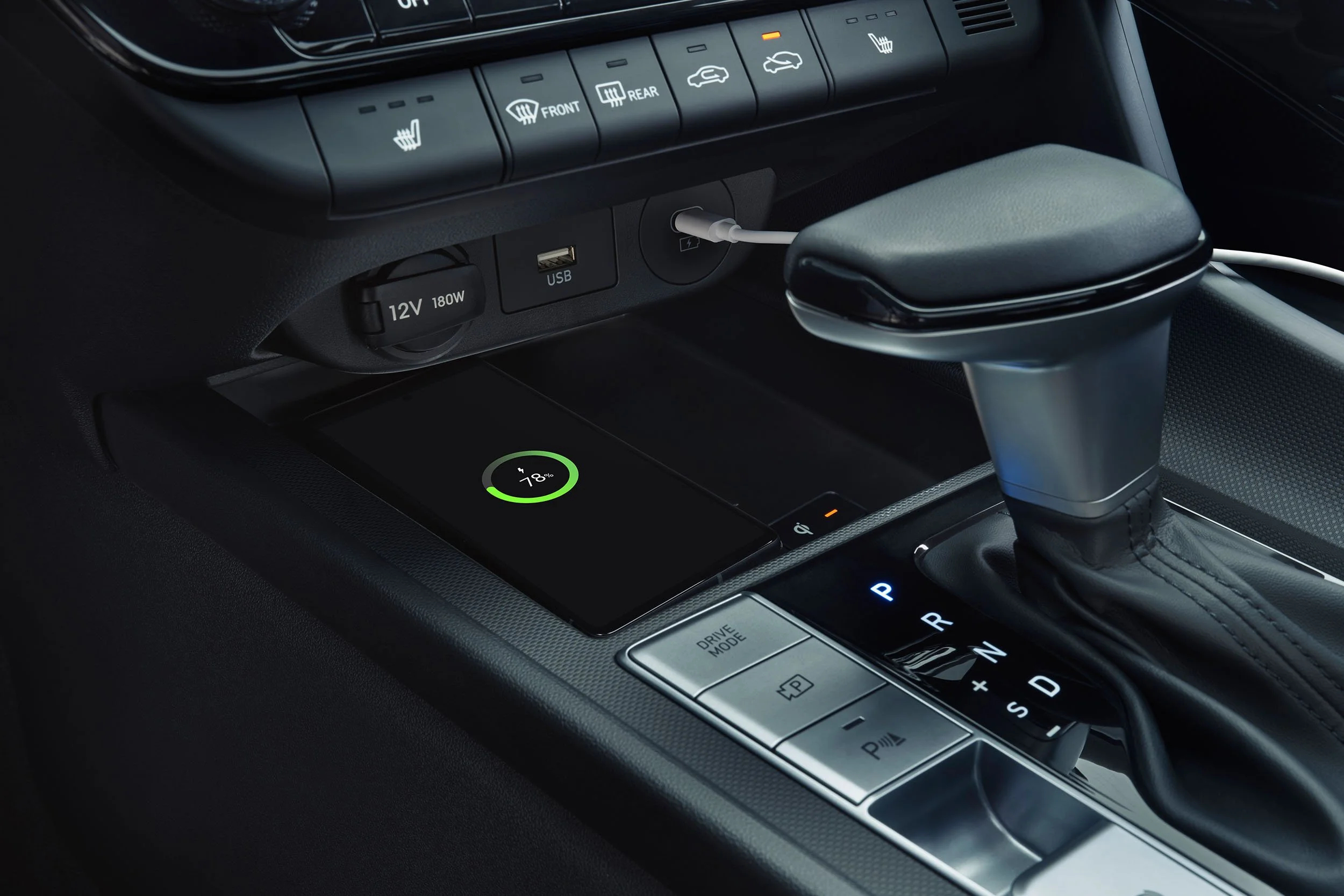 2024 HYUNDAI ELANTRA Assets Pack Photography_0033_MY26_CN7_0020.jpg