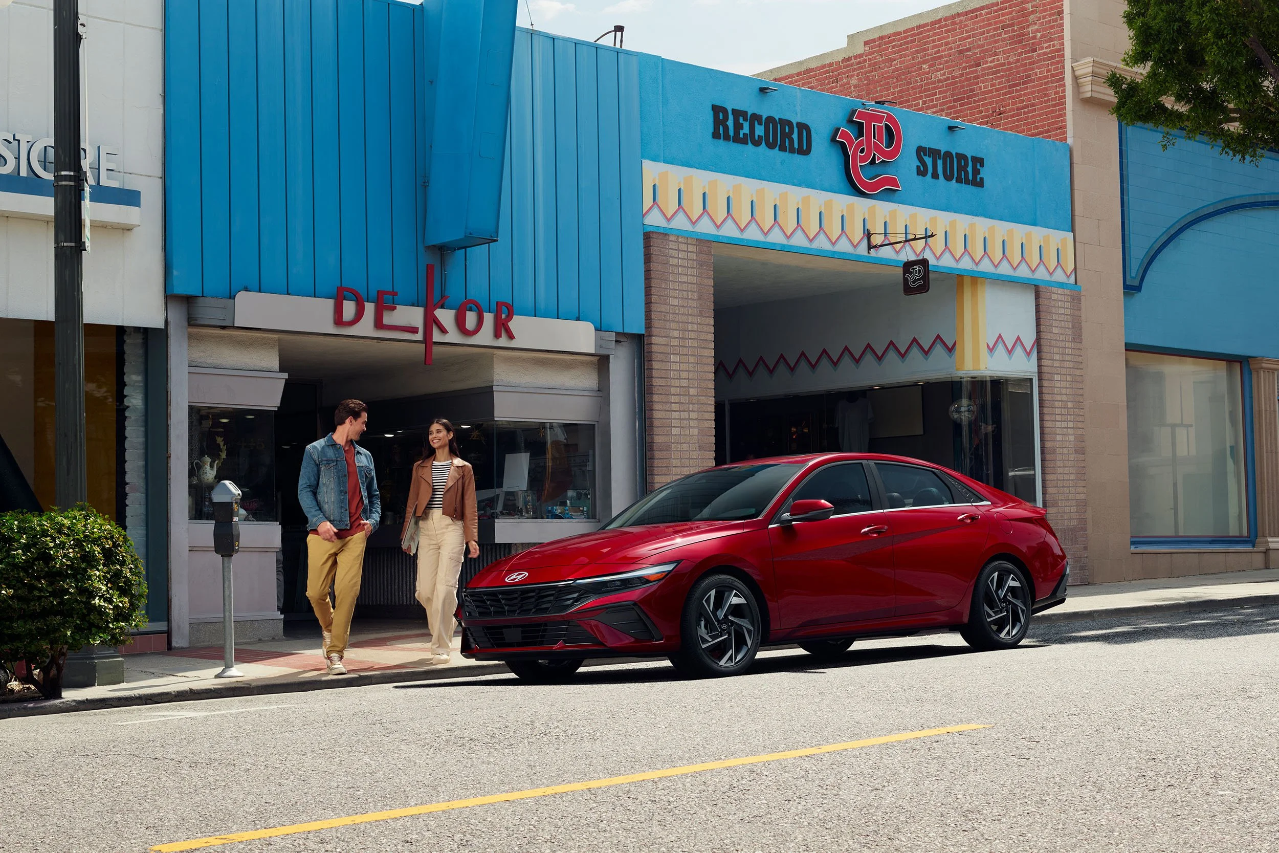 2024 HYUNDAI ELANTRA Assets Pack Photography_0020_MY26_CN7_0215_Talent.jpg