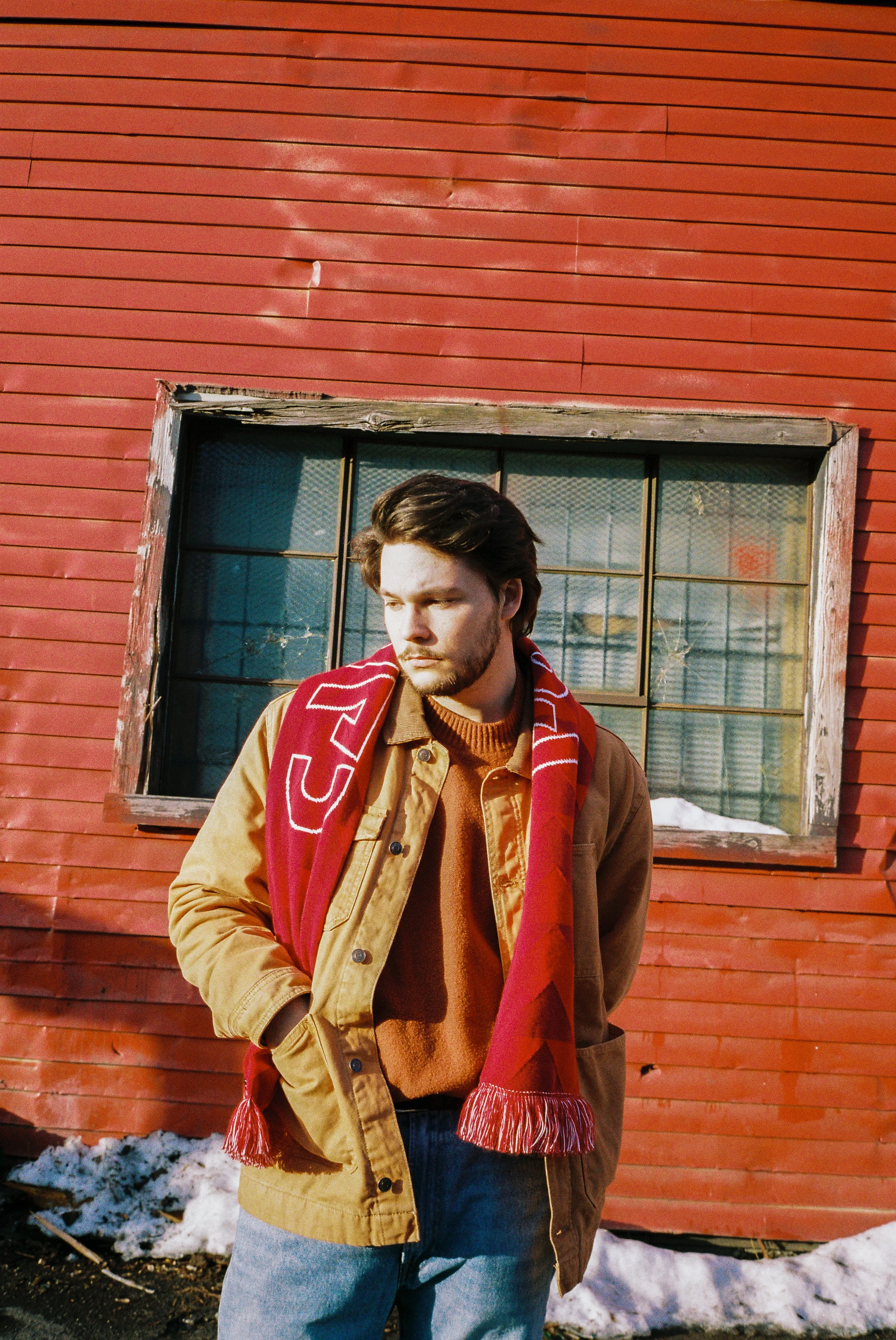 DARBY _ CANADA SCARF-28.jpg