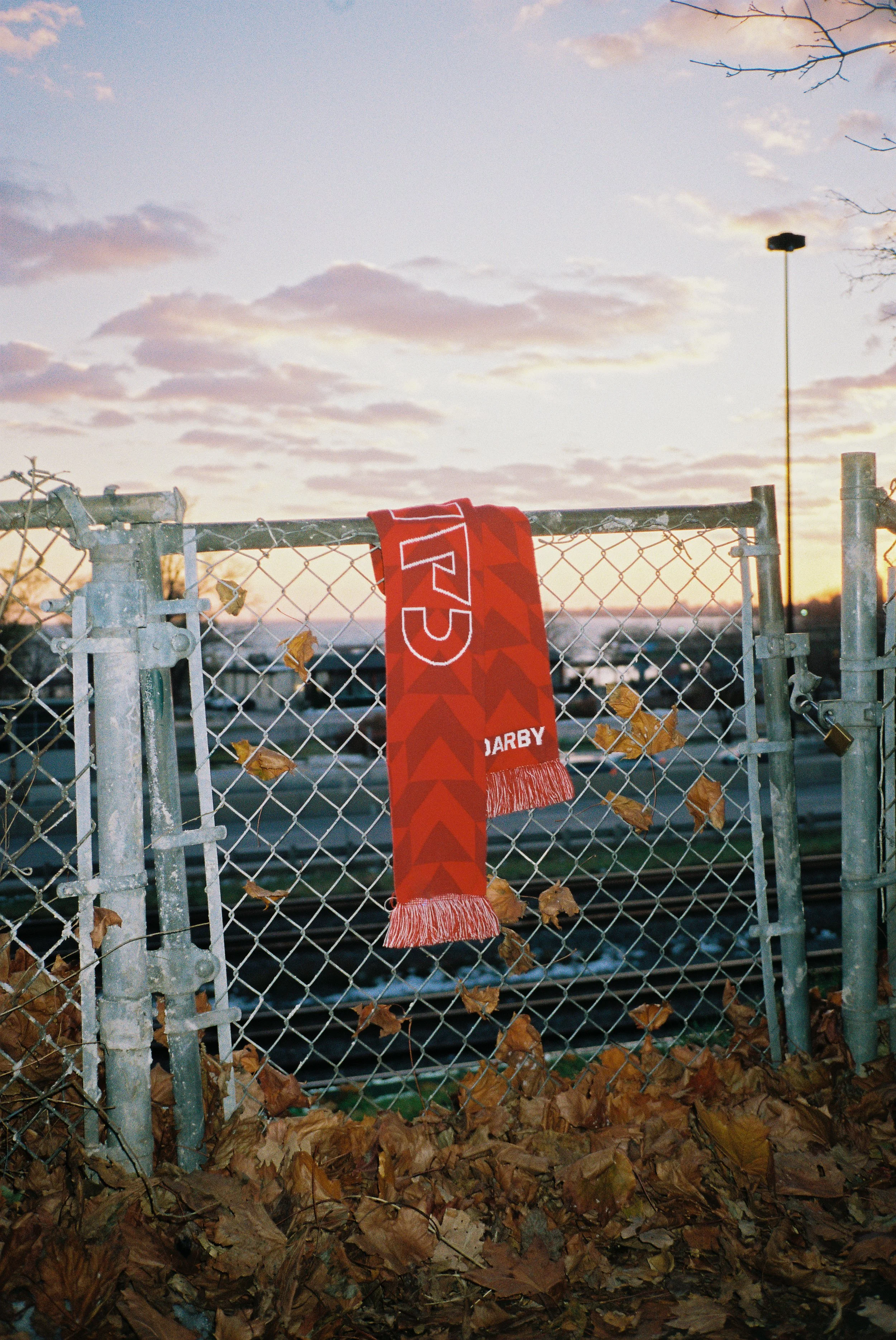 DARBY _ CANADA SCARF-10.jpg