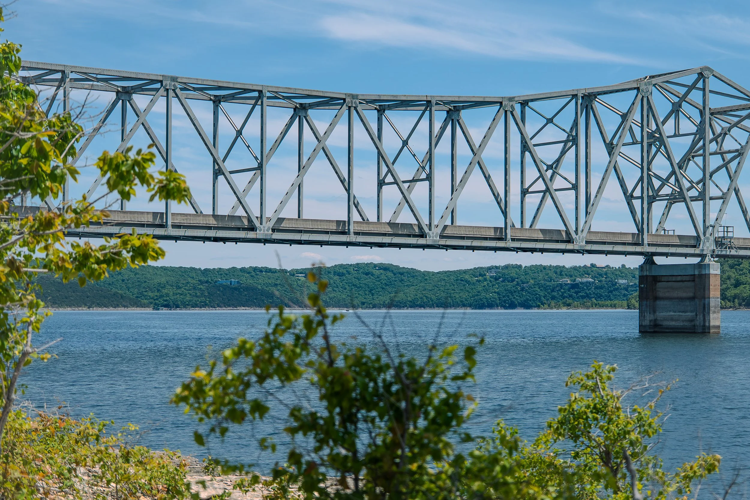 Kimberling_City_Bridge_2.jpg