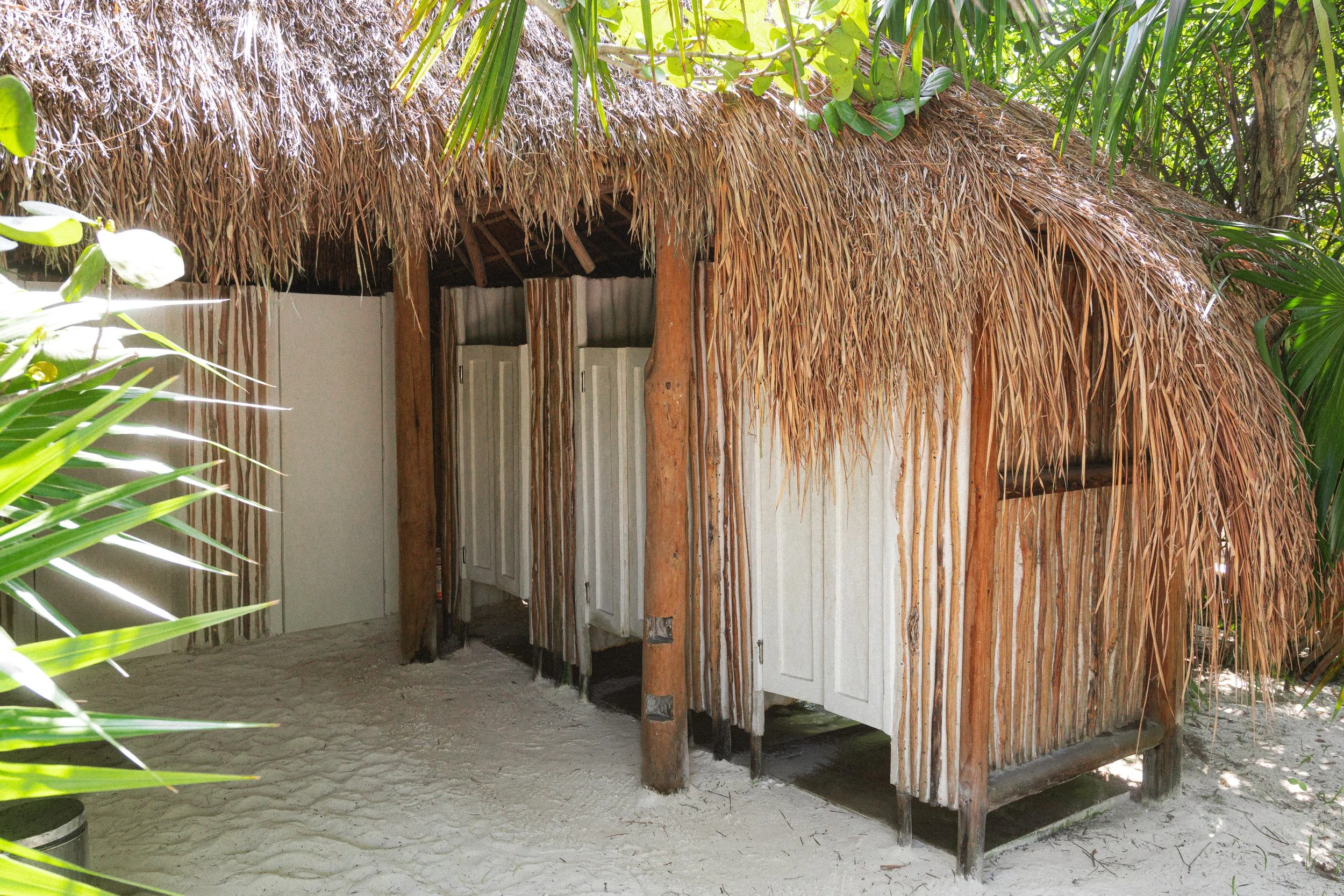 3. Outdoor bathroom_.jpg