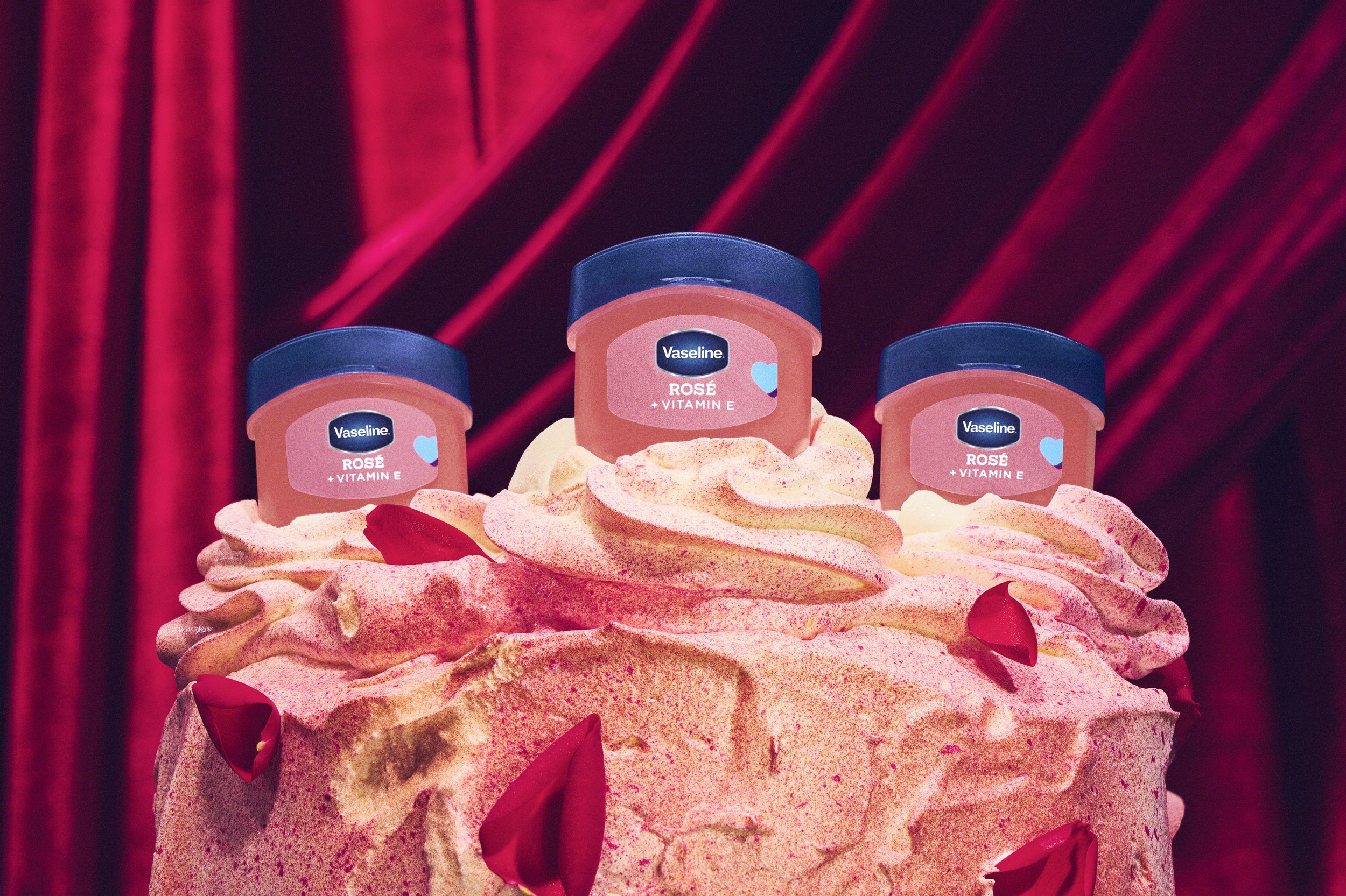 251021_Vaseline_VDay-StillLife-Cherry-Cake_0050-0057_Stacked_FS1_4650UL_B_eciRGB (1).jpeg