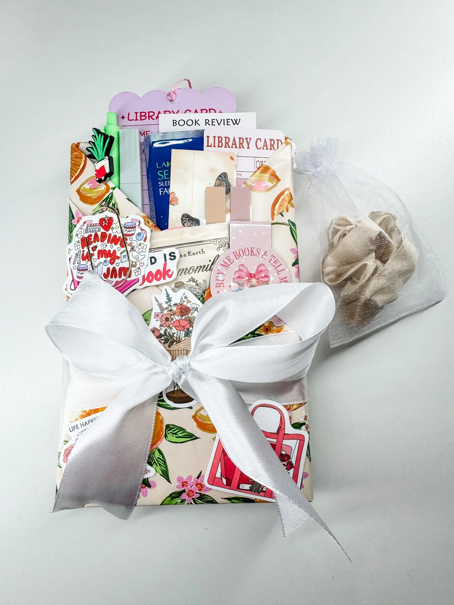 The Paper & Lace Signature Blind Date with a Book
