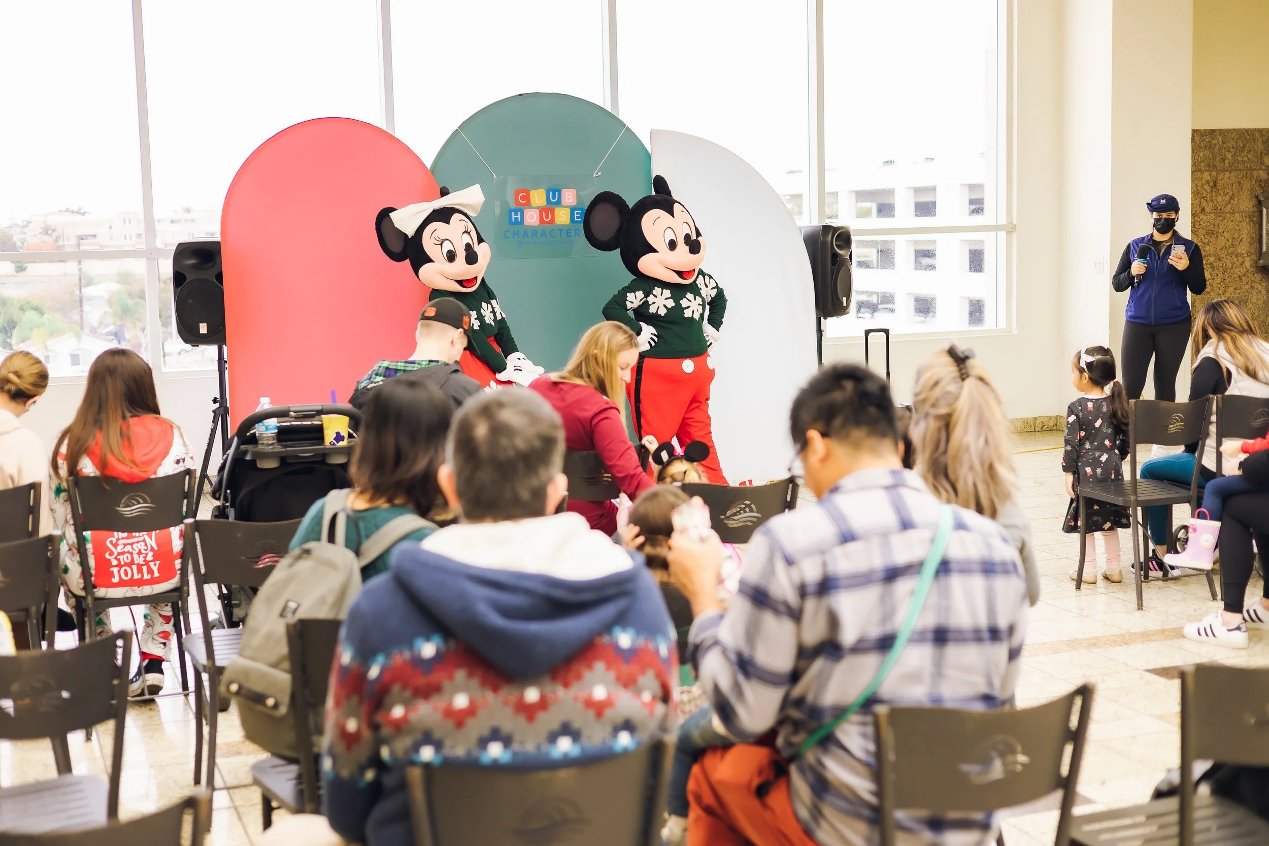 mickey minnie 2022-2 elise kim 2.jpg