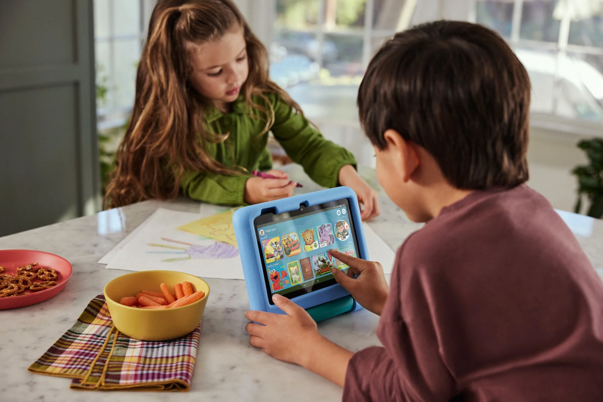 Amazon Fire Tablet Photographers- Anaïs + Dax