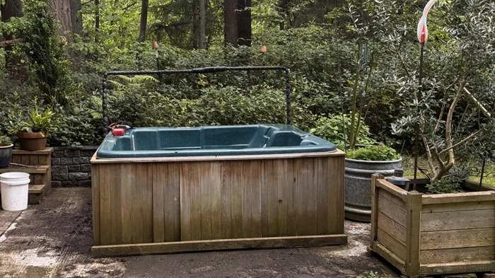 Go Big Junk Removal Hot Tub Removal Tulalip, WA