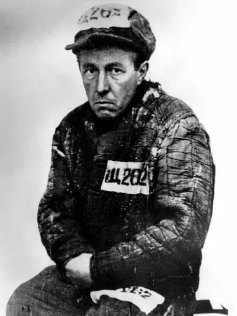 Stalinist Terror: “The First to Stop Applauding”
