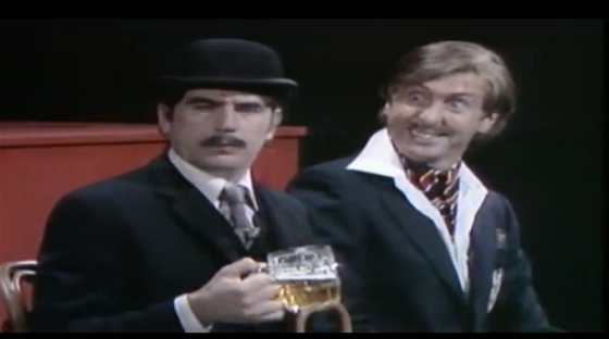 Monty Python: “Candid Photography” aka “Nudge Nudge” (Live in Glendale, CA)