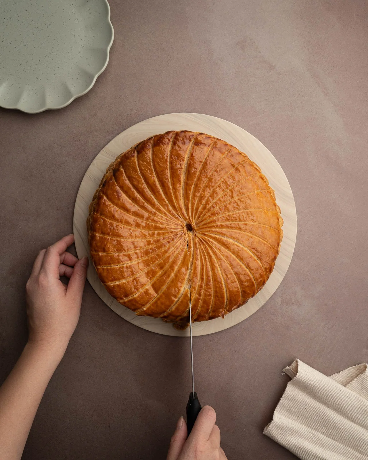 Kings cake cut food photography Hong Kong