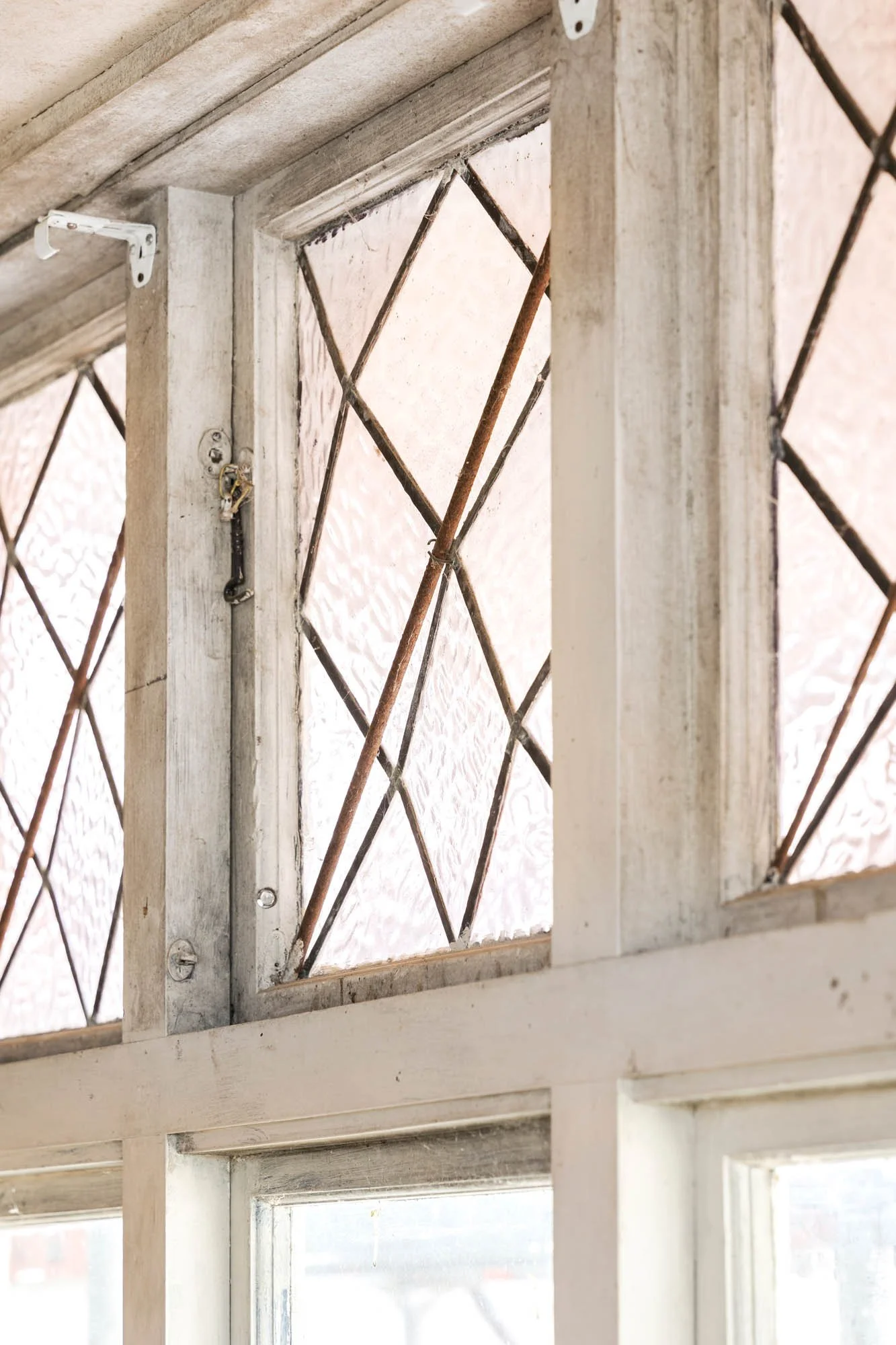 Timber joinery restoration before image, by Norsewood Builders in Morrinsville