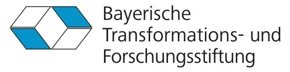 Logo of Bayerische Transformations- und Forschungsstiftung with an abstract geometric design and German text