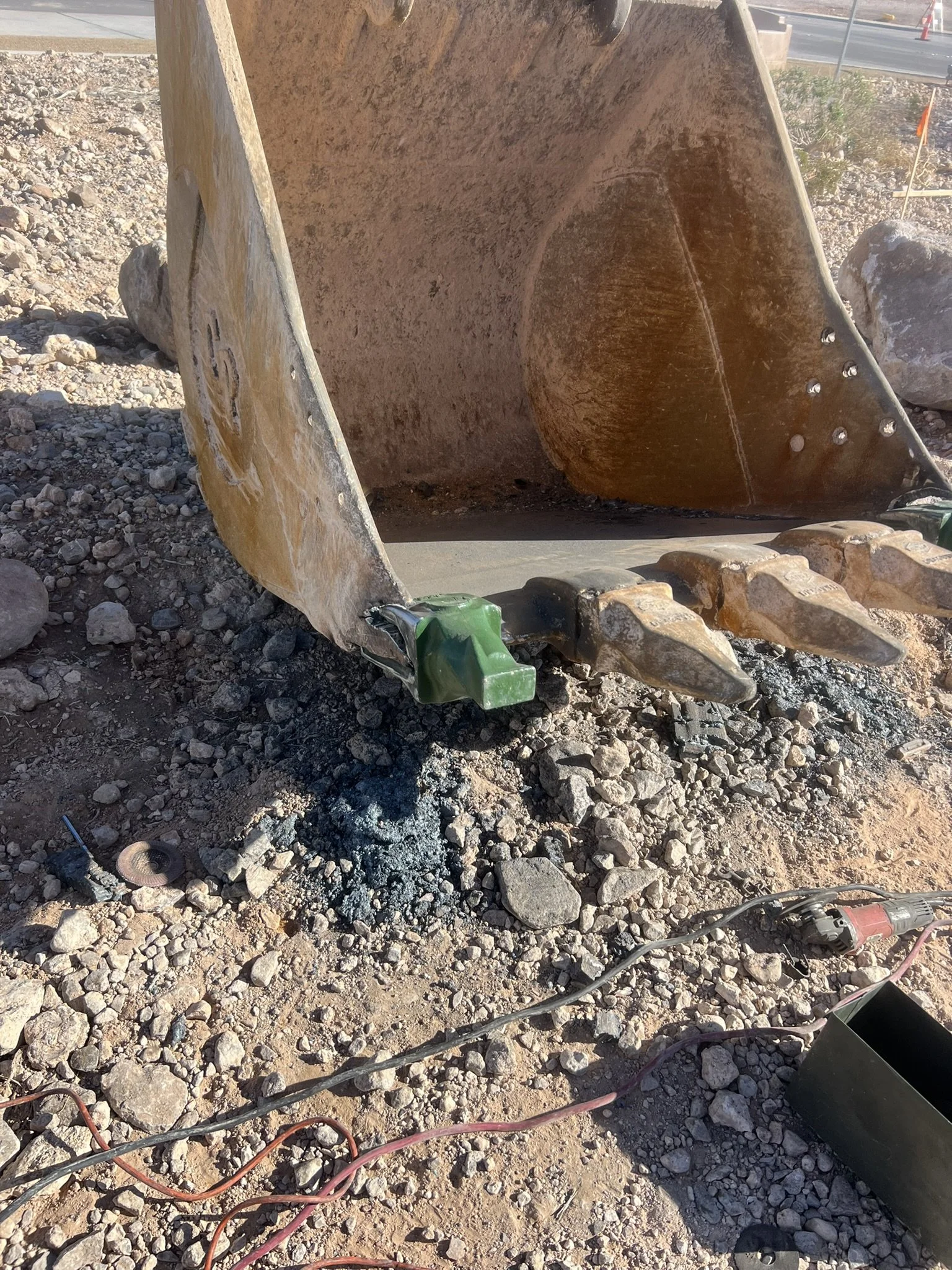 Oranssi project: wraparound deck