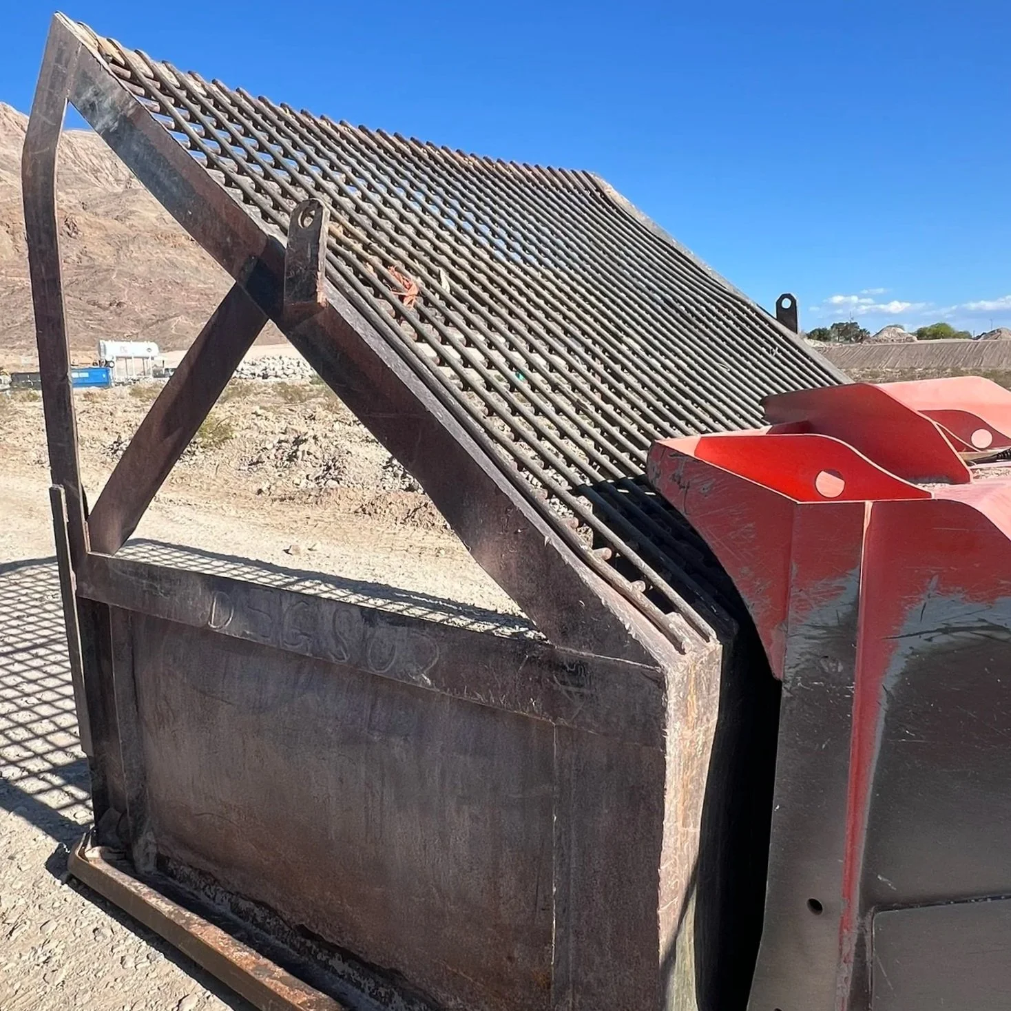 Oranssi previous project