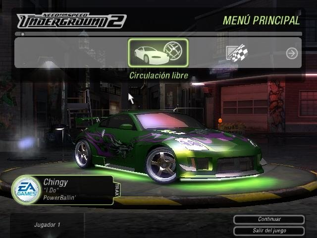 Écran principal du jeu vidéo Need for Speed: Underground 2 avec une voiture de course verte et noire. Menu en haut avec options de circulation et de course.