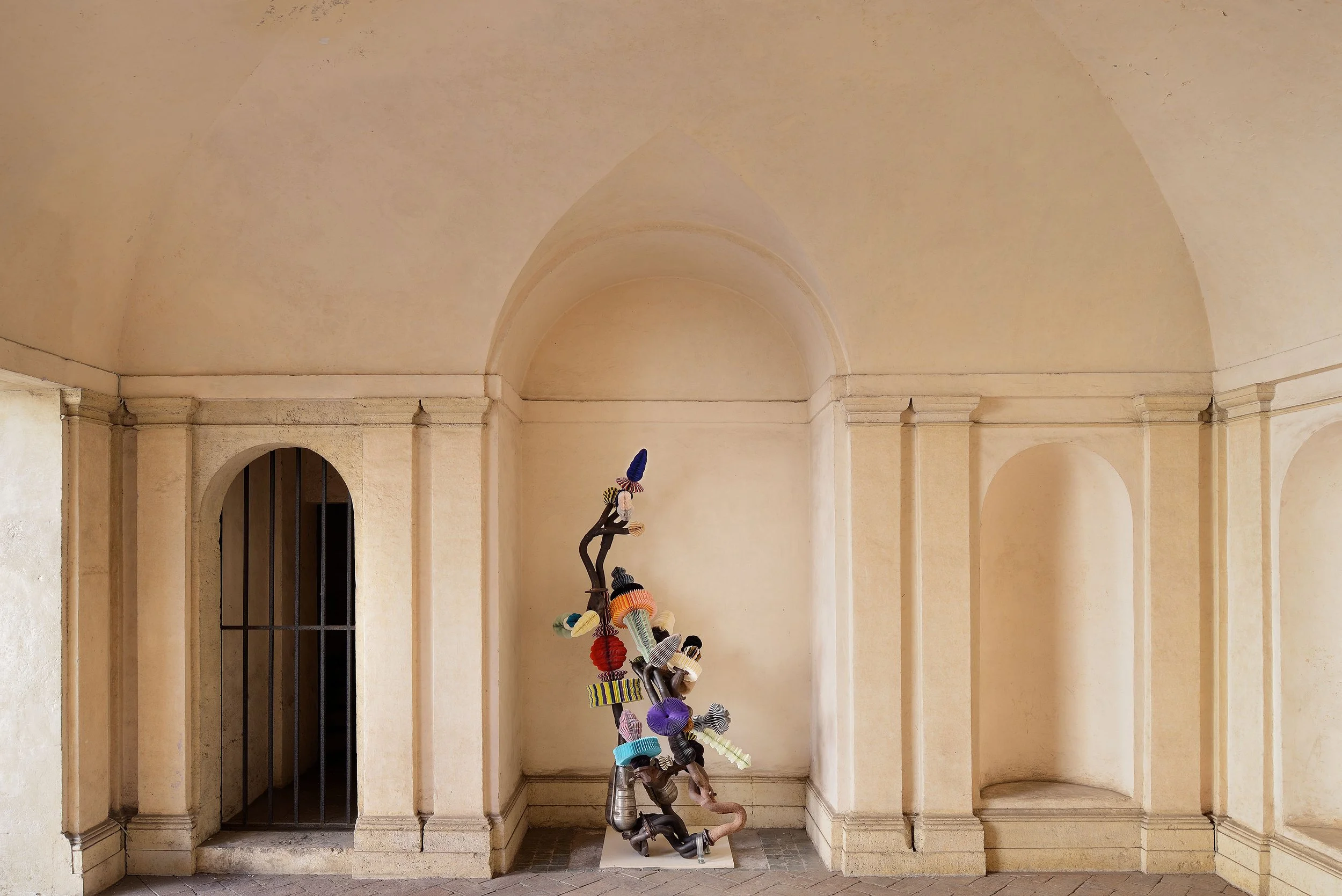 The Eternal Duality di Keita Miyazaki al Ninfeo di Villa Giulia - Foto di Roberto Apa_3.jpg