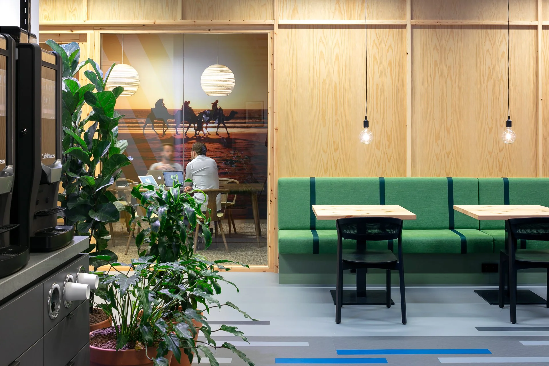 1 SP2018-Booking-TheBank-13-LowRes.JPG