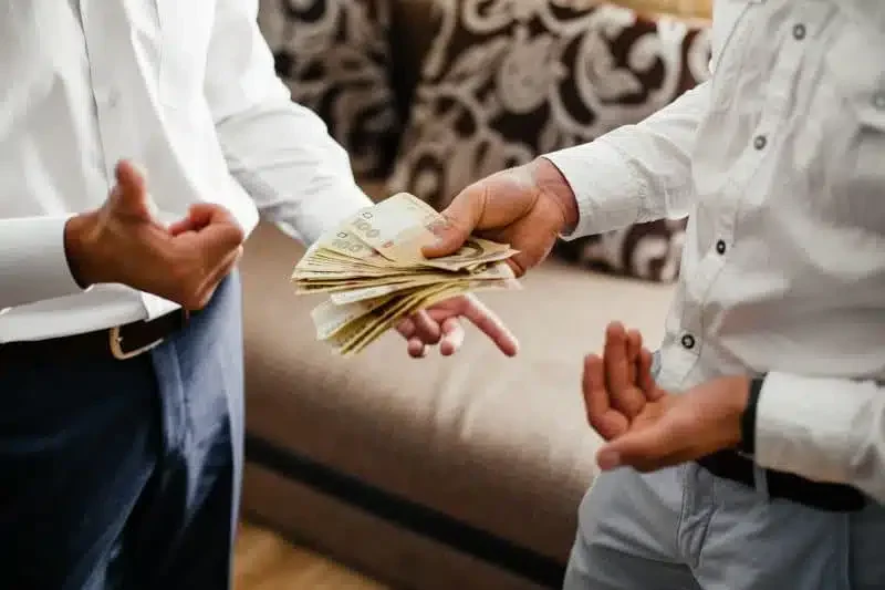 Refinancing on the Rise: What’s Driving Landlords’ Borrowing Buzz?