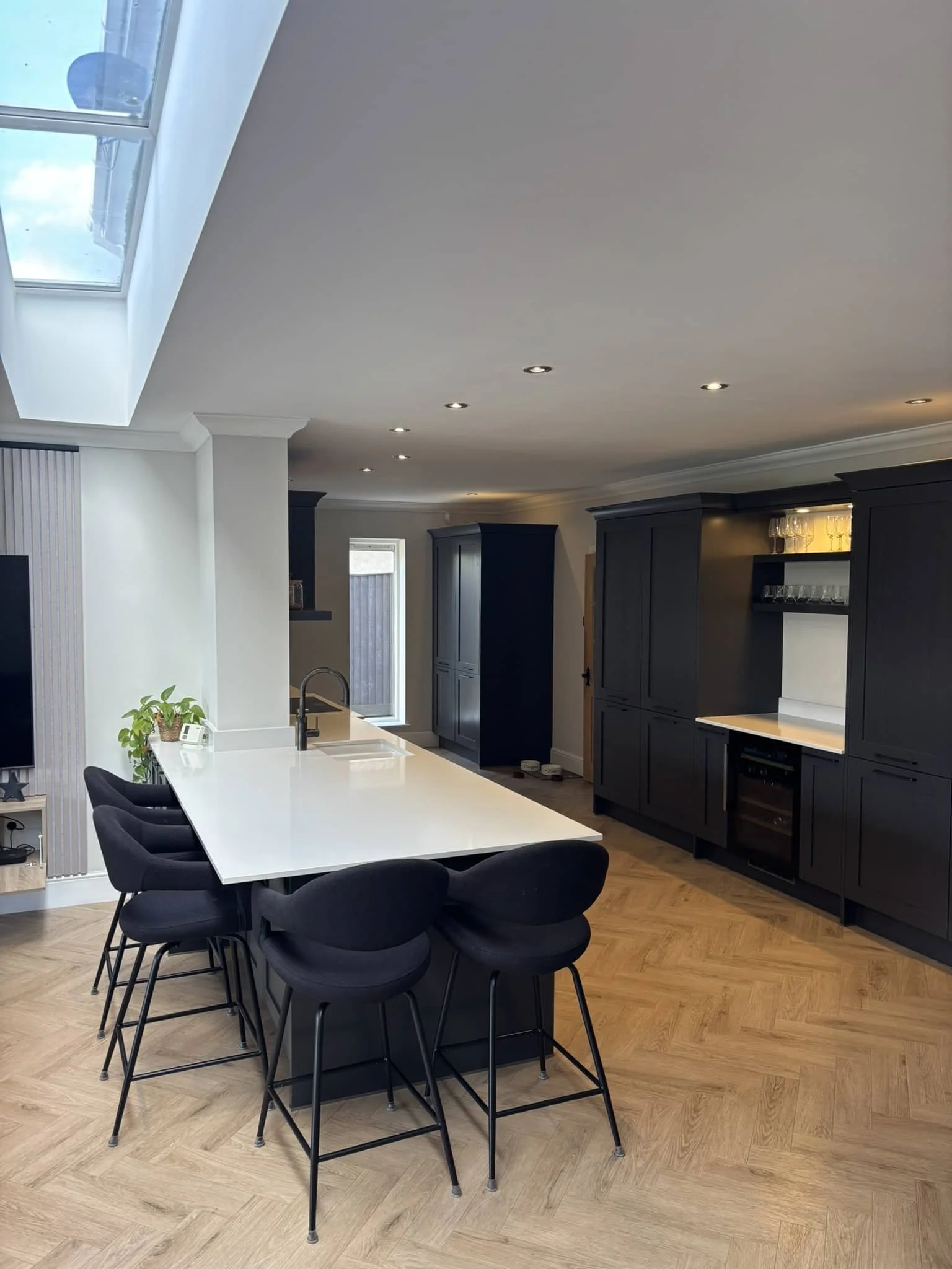 Graphite Shaker Kitchen in Holton-le-Clay