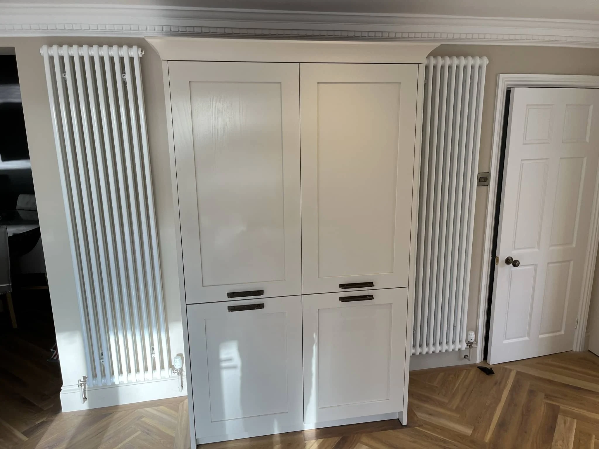 White Shaker Kitchen, Robinson, Cleethorpes-IMG_0055 2.jpeg