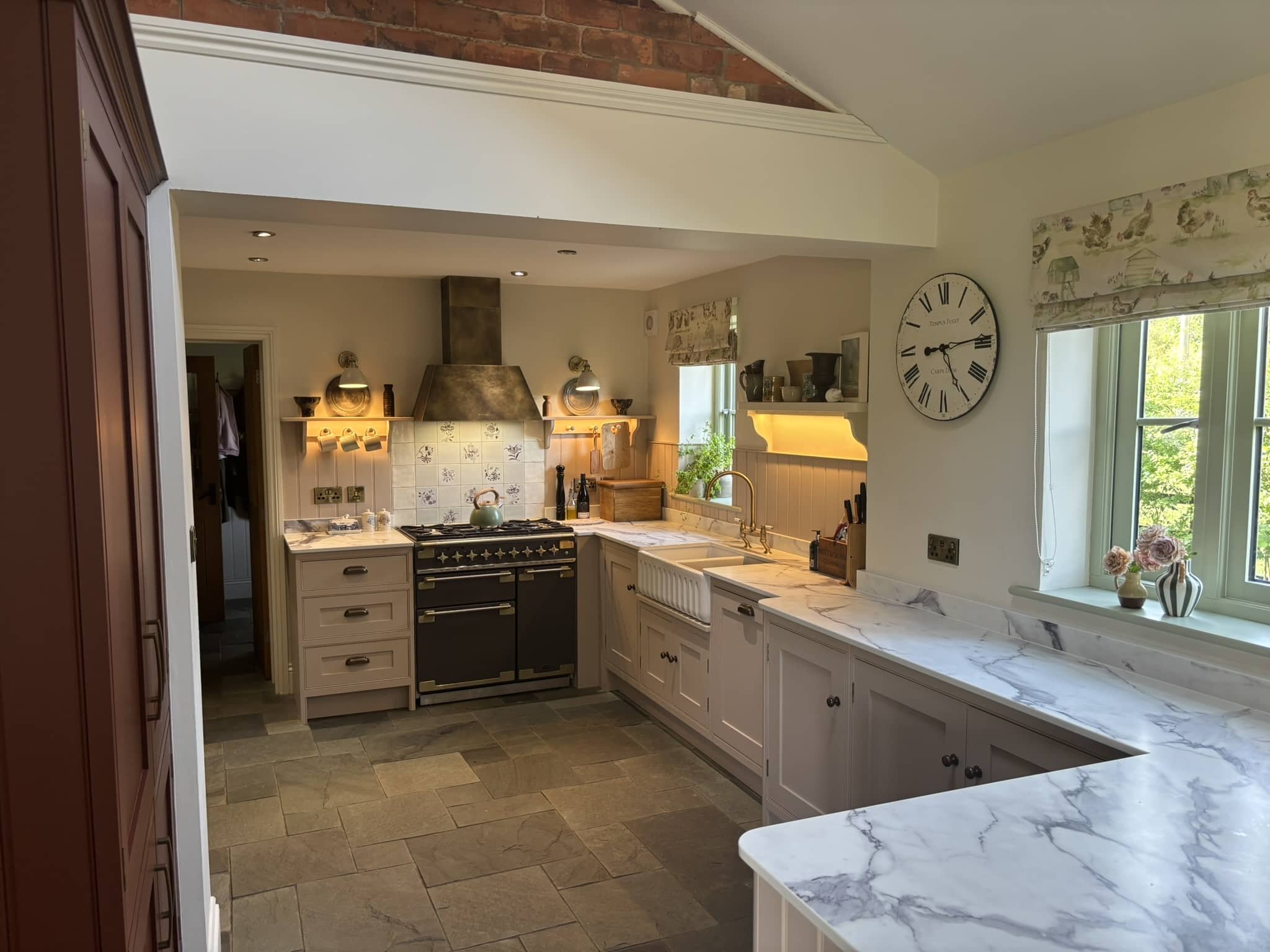 Handmade farmhouse : very traditional kitchen with modern hints, Louth -IMG_1252 2.jpeg