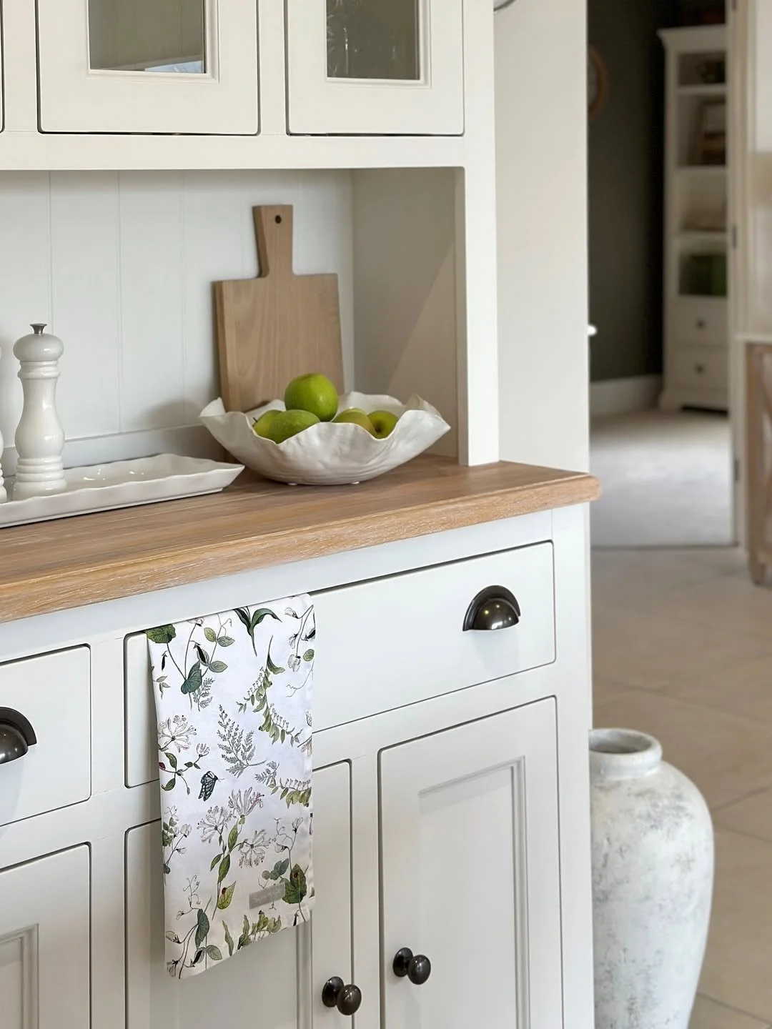 Handmade In-Frame Shaker Kitchen-3619117345720546085.jpg