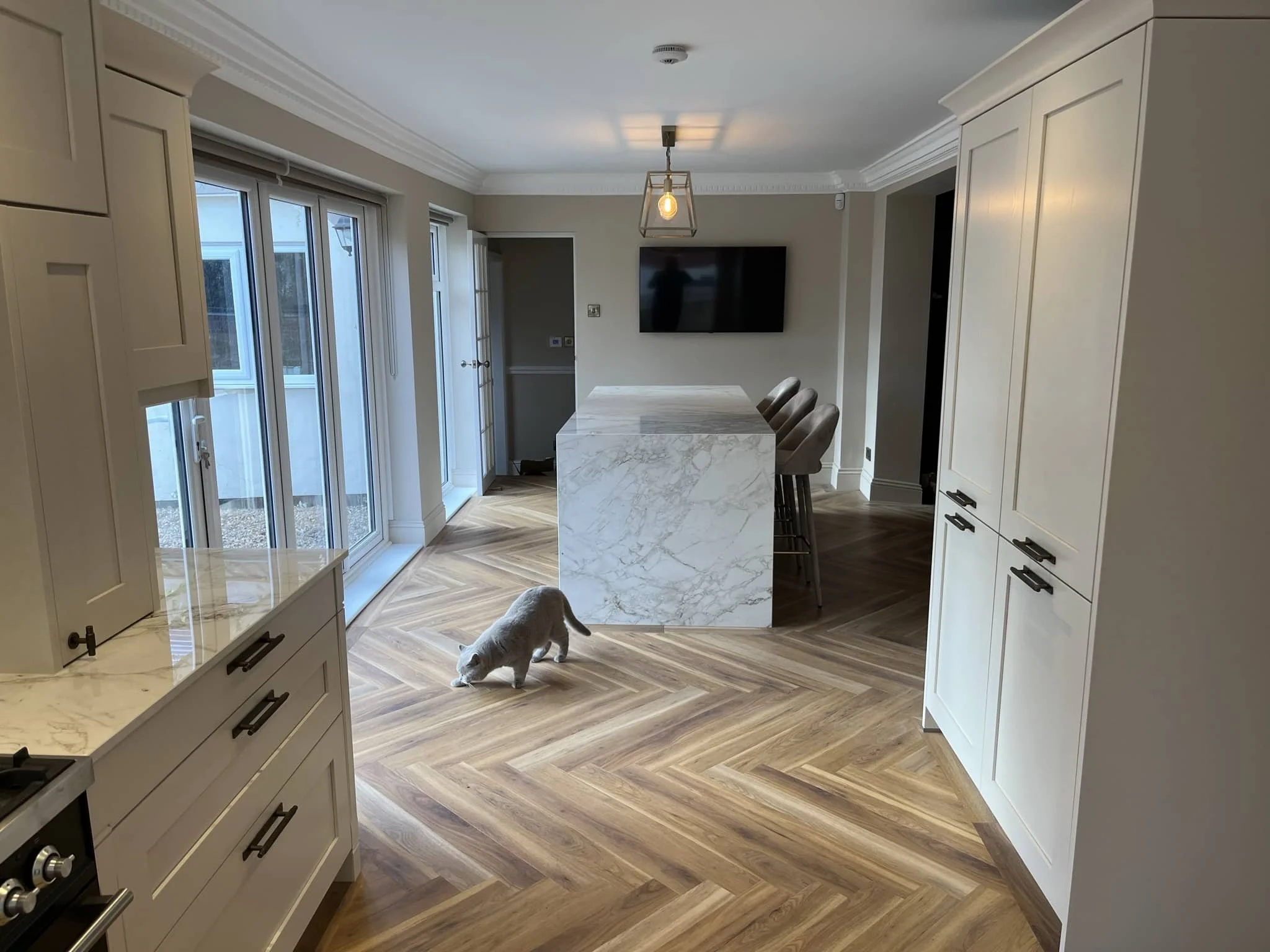 White Shaker Kitchen, Robinson, Cleethorpes-IMG_0063 2.jpeg