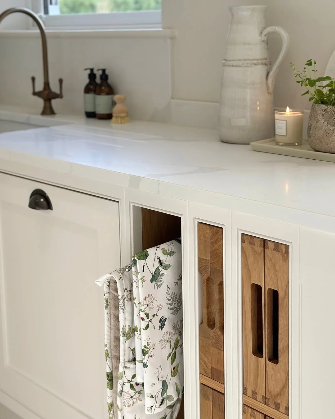 Handmade In-Frame Shaker Kitchen-3579274566379963925.jpg