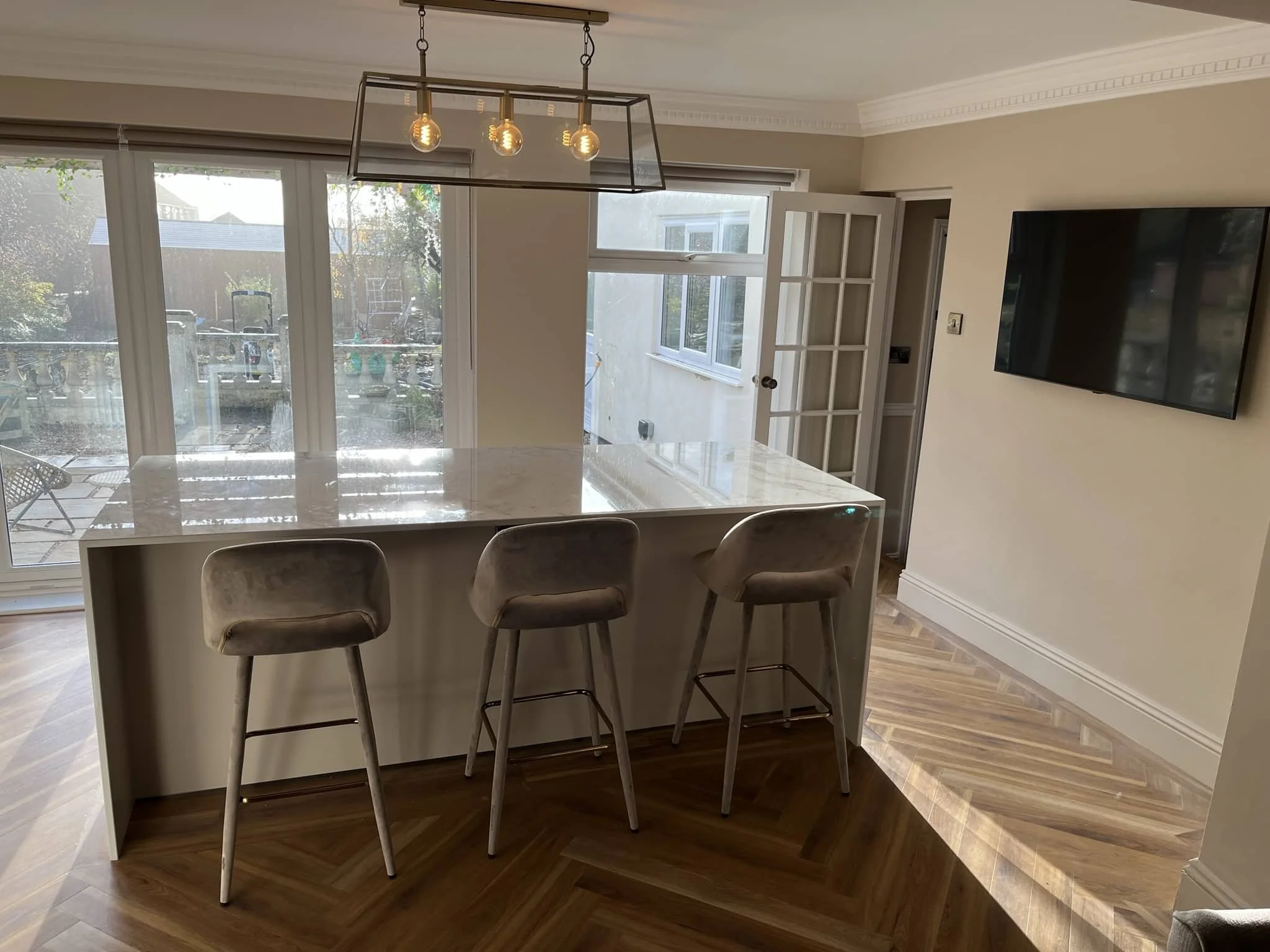 White Shaker Kitchen, Robinson, Cleethorpes-IMG_0053 2.jpeg