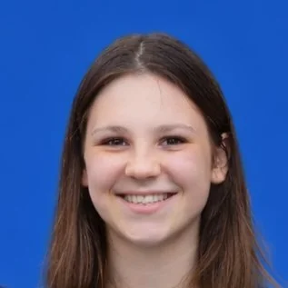 Vroni Rösch - Tennistrainerin beim SC Mainburg (Trainerassistent, Kinder- & Jugendtraining)