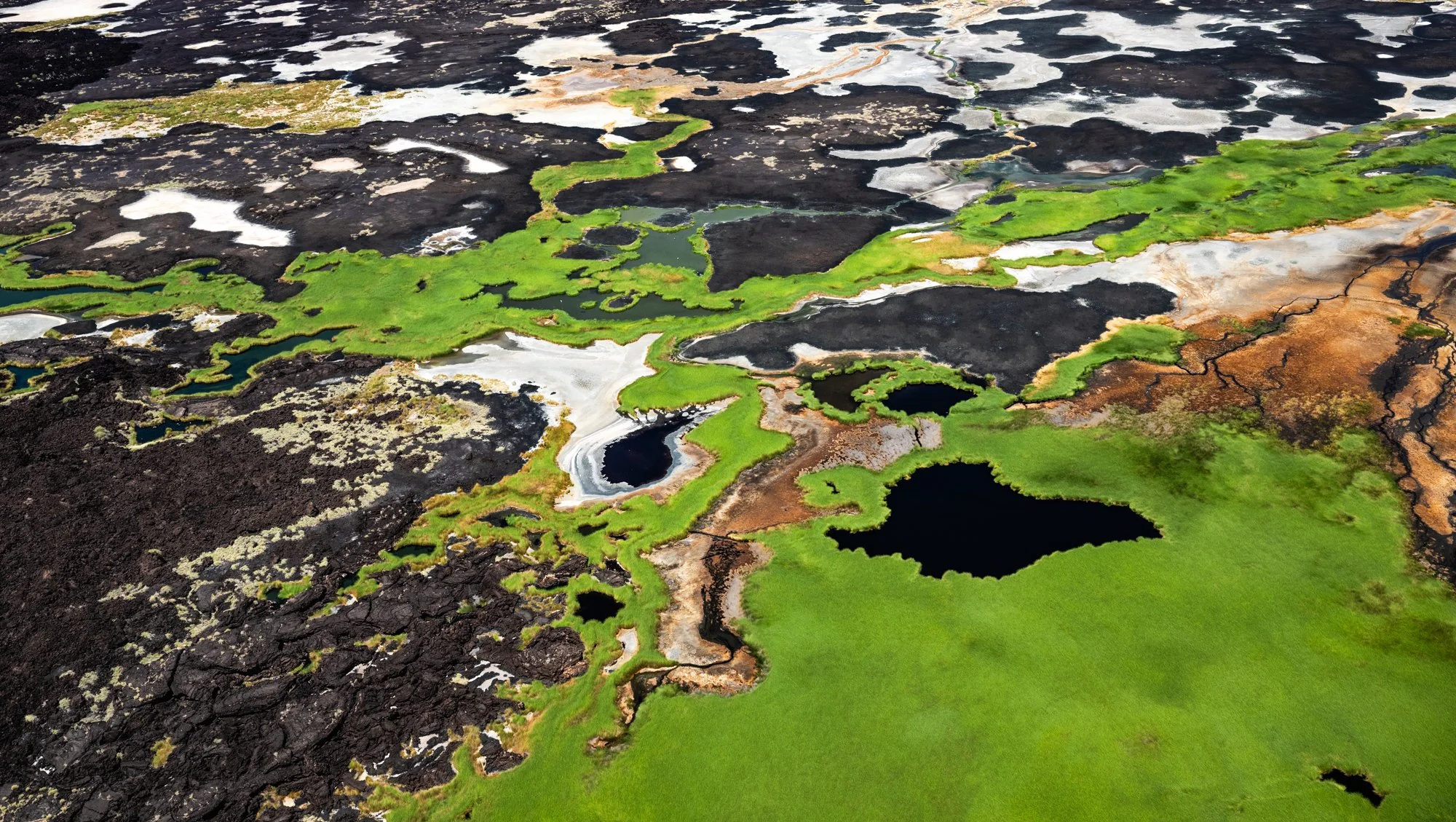 suguta-valley-landscape-helicopter-safari-kenya.jpg