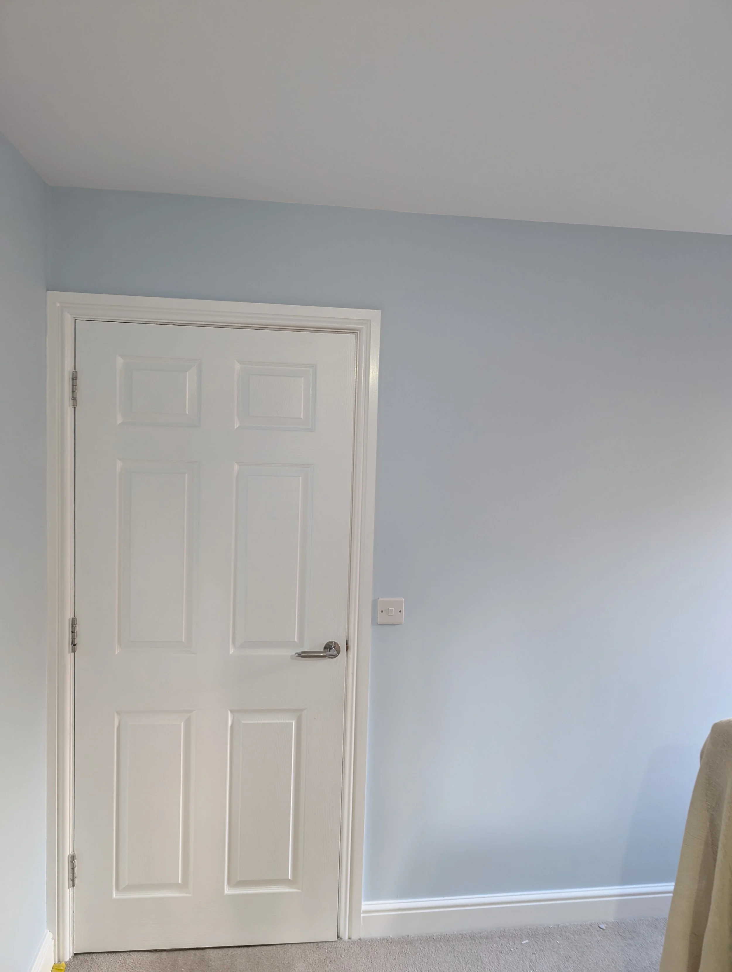 crown-sky-blue-living-room-interior-painting-chesterfield