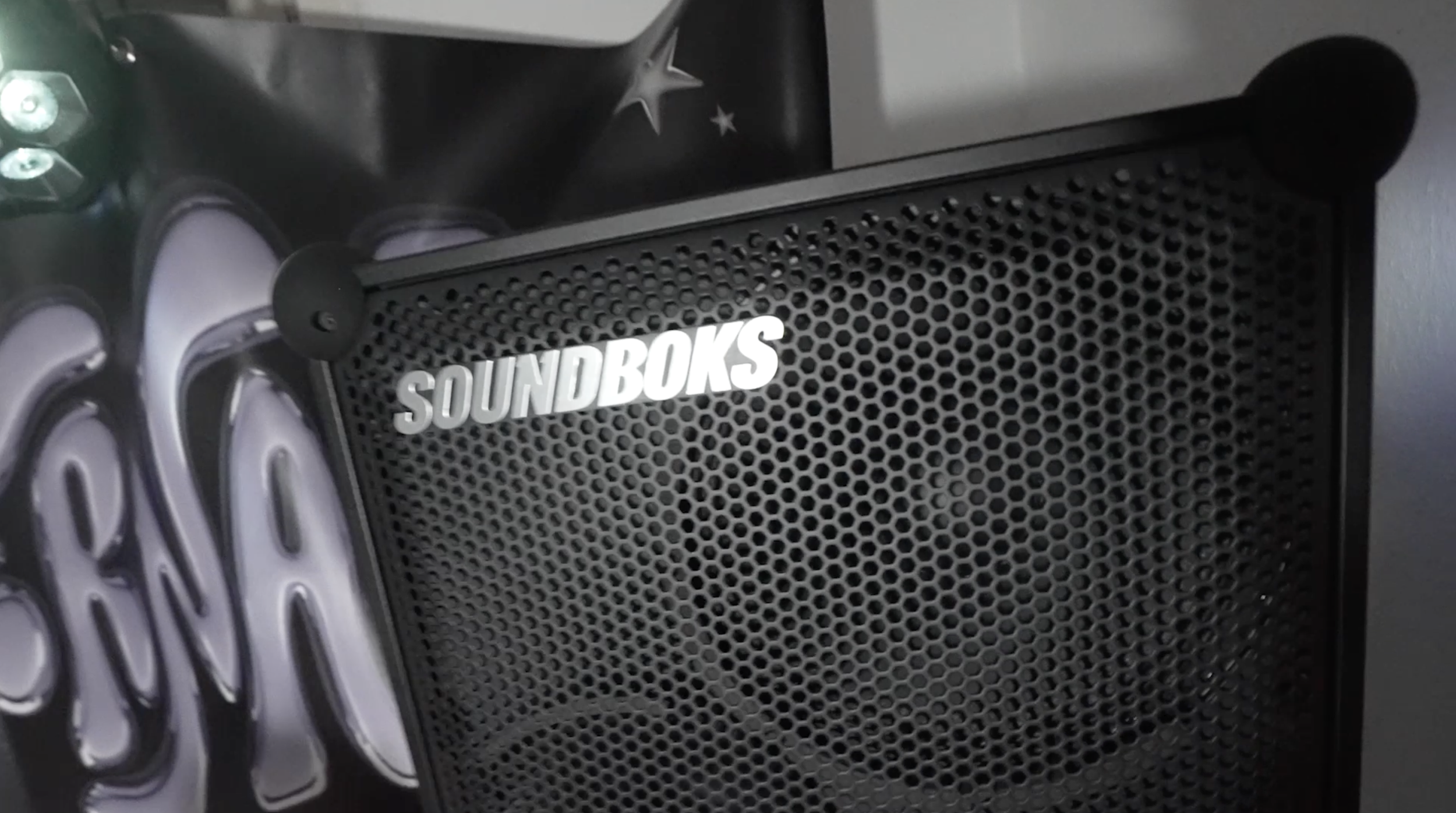 Soundboks x MCR-T