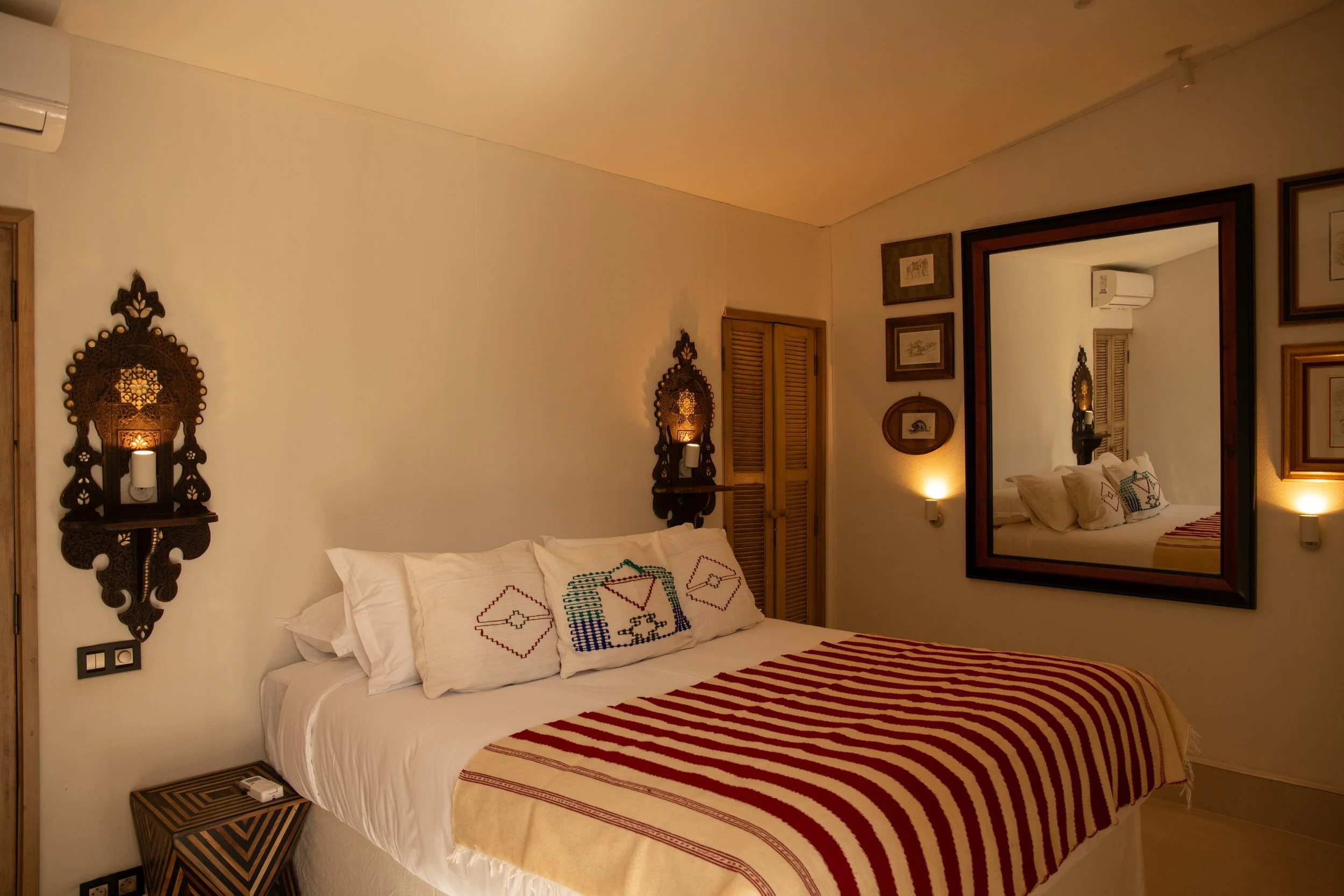 Jnane Tamesna  - tents - Octobre 2025-0408.jpg