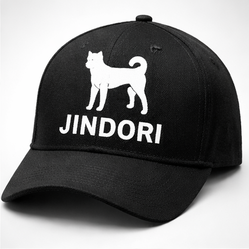 검은색 야구모자에 하얀 개와 JINDORI라는 글자가 새겨진 디자인.