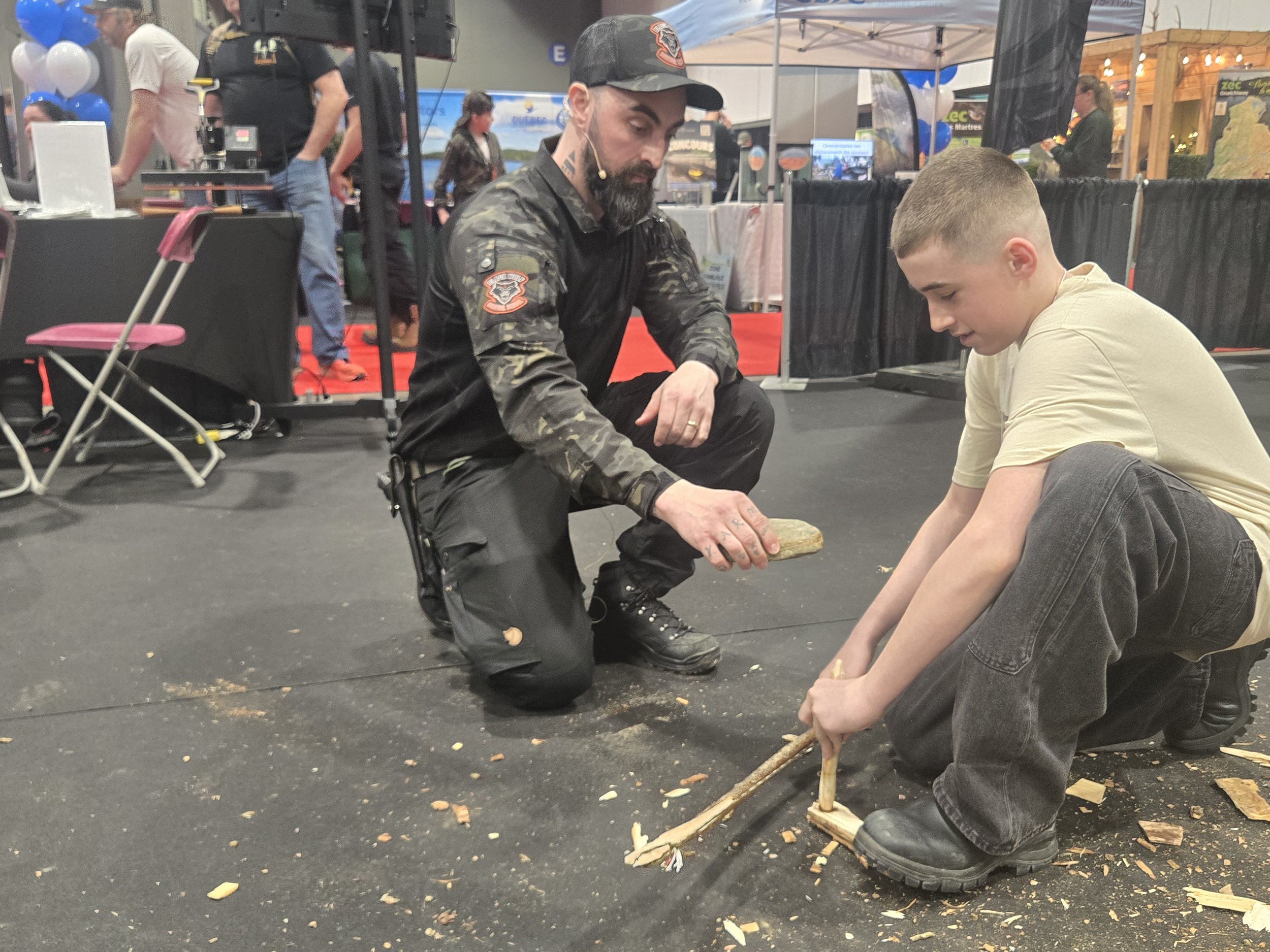 démonstration feu friction zone demo salon plein air québec