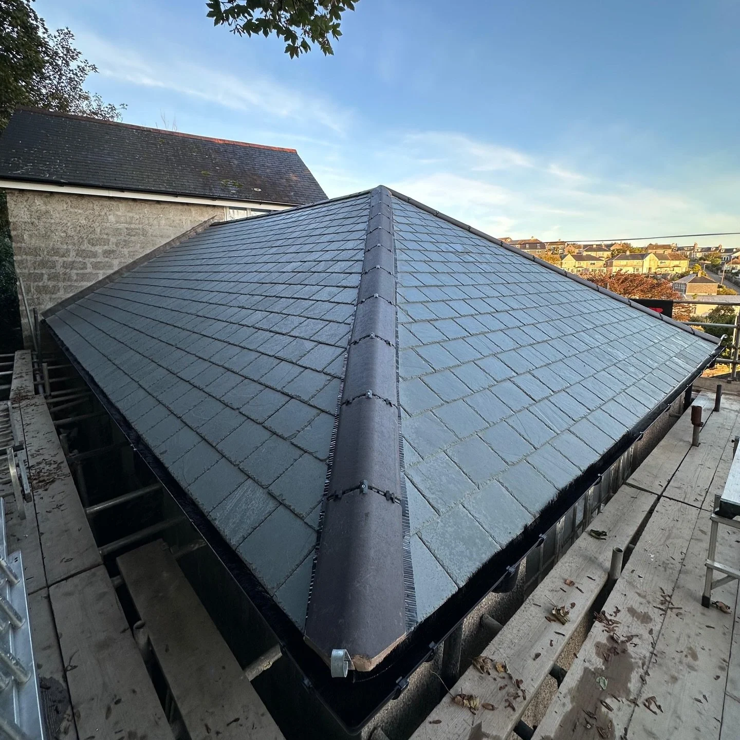 RECENT PROJECT roof structure reinstated, new breathable felt, batons and new Brazilian slates for St. Ives Band Room

#barnooncarpentryandbuild #stivesbuilders #roofstructure #newroof #brazilianslate