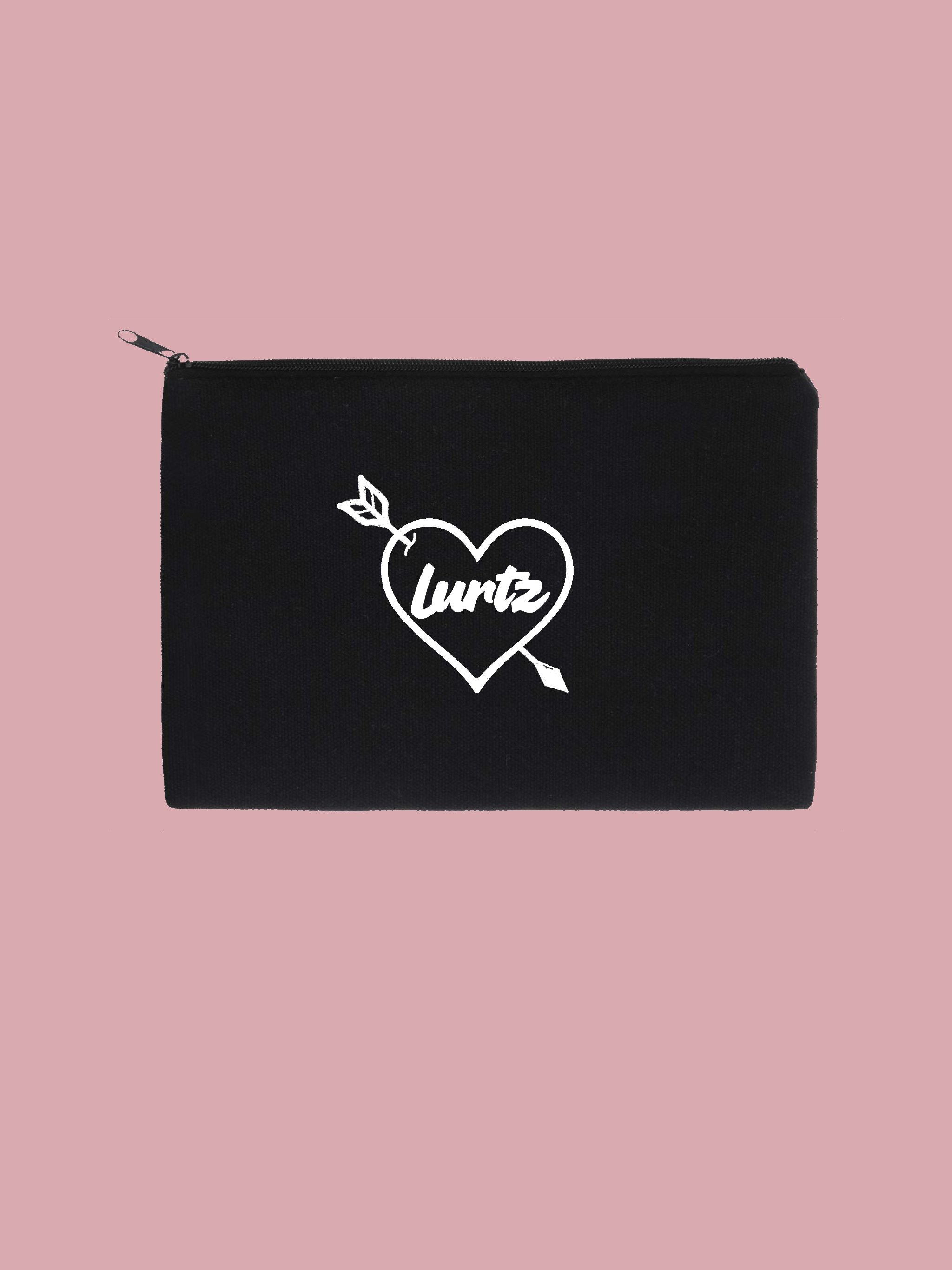 Untitled_Artwork 147.jpg