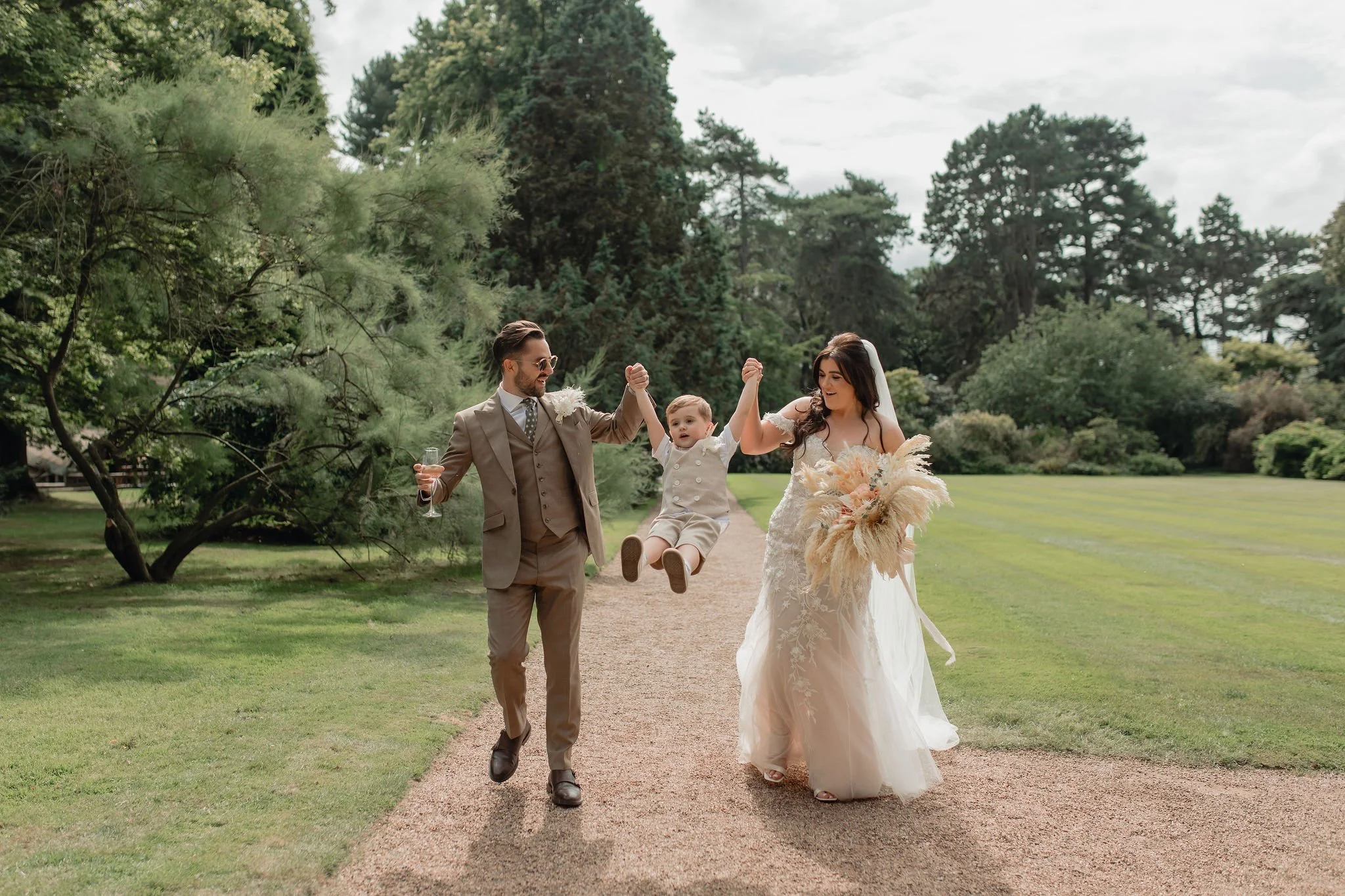 Dionne Fernyhough Wedding Photography (69).jpg
